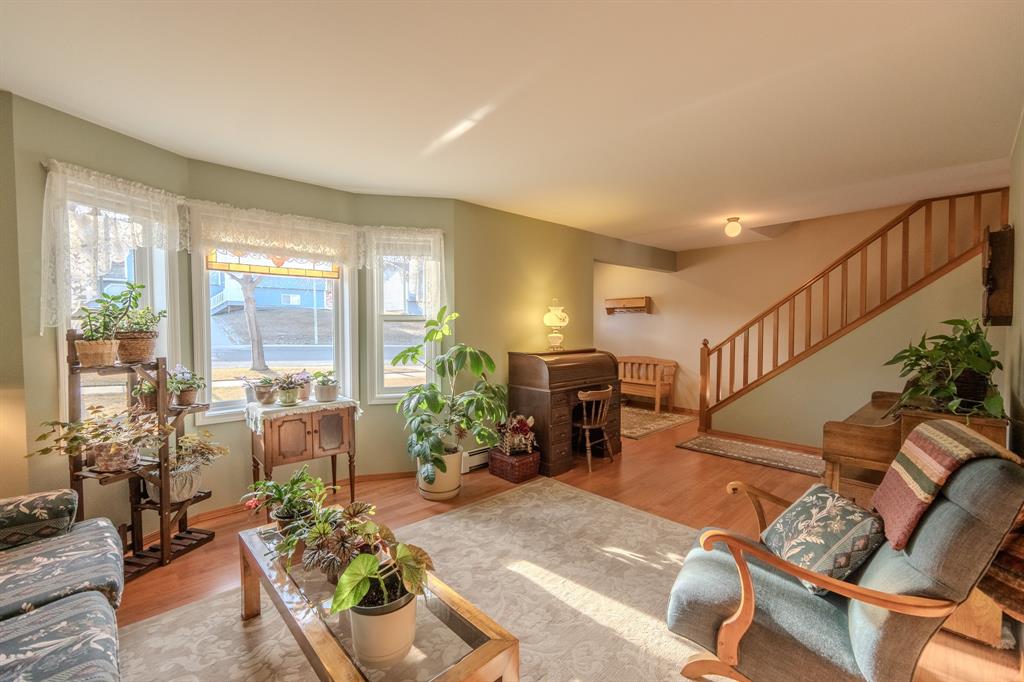 809 Tower Street Property Photo 11