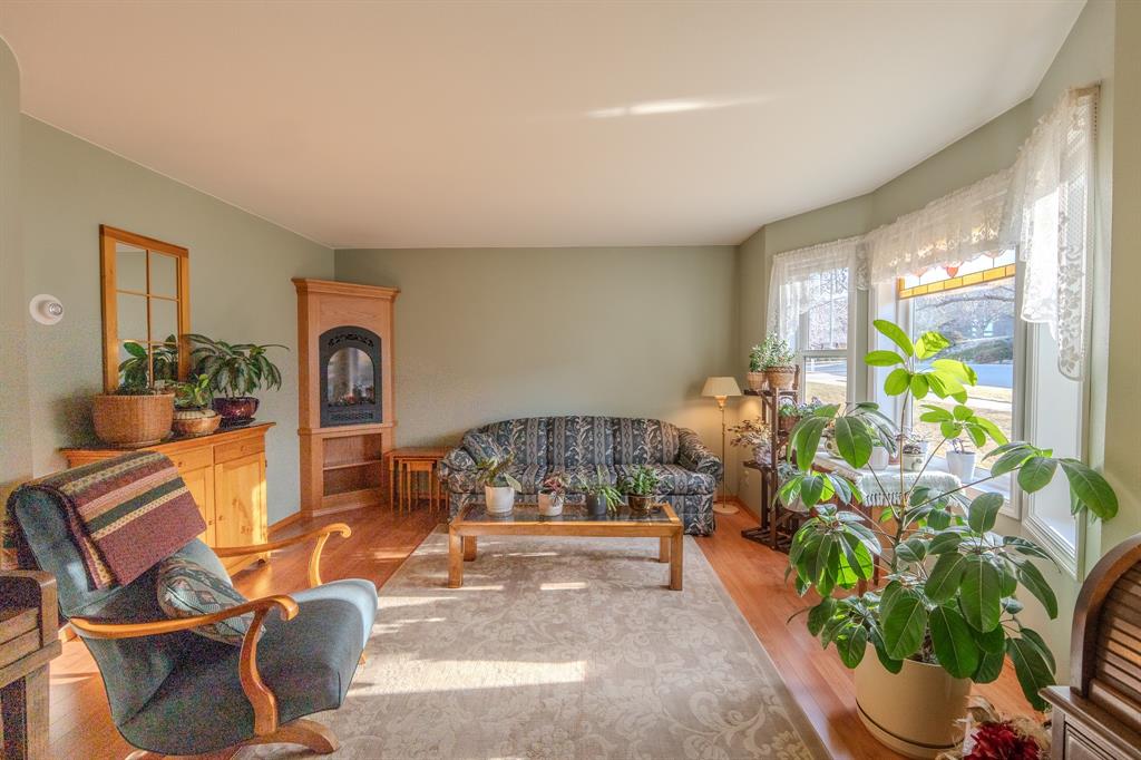 809 Tower Street Property Photo 12