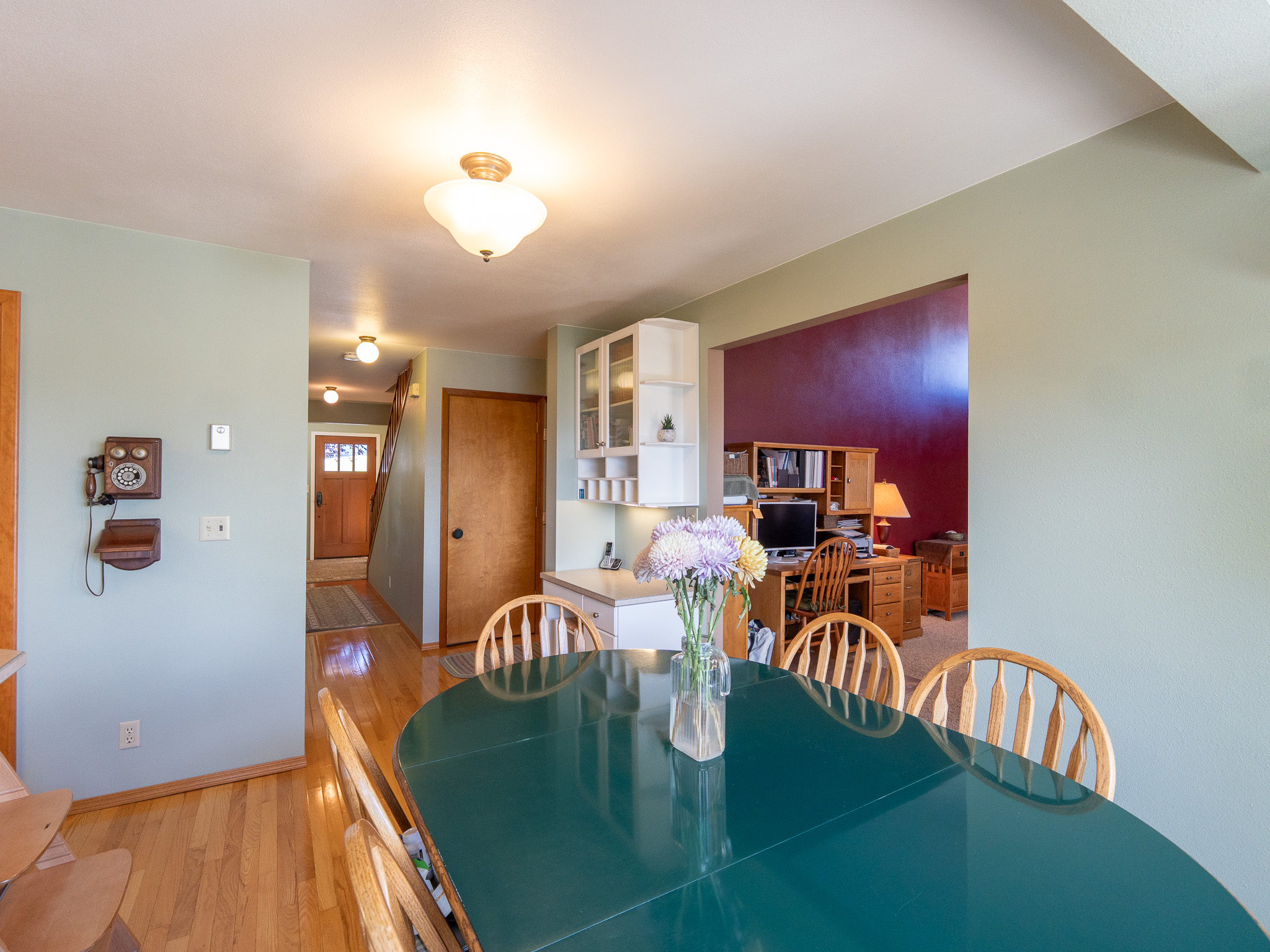 809 Tower Street Property Photo 14