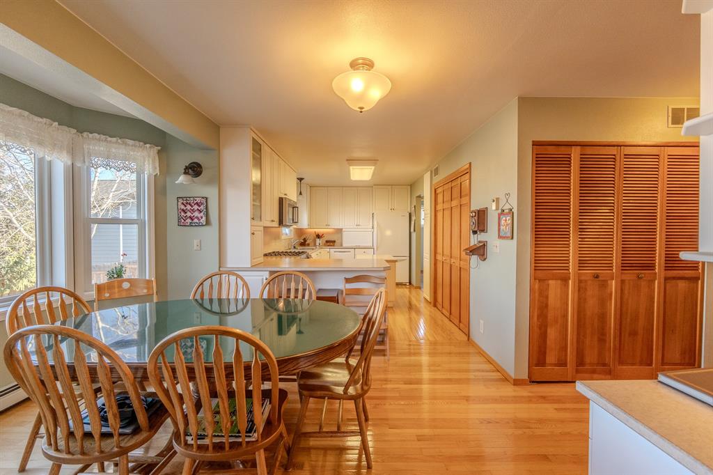 809 Tower Street Property Photo 15
