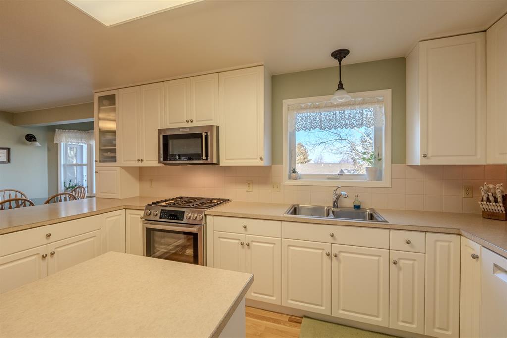 809 Tower Street Property Photo 17