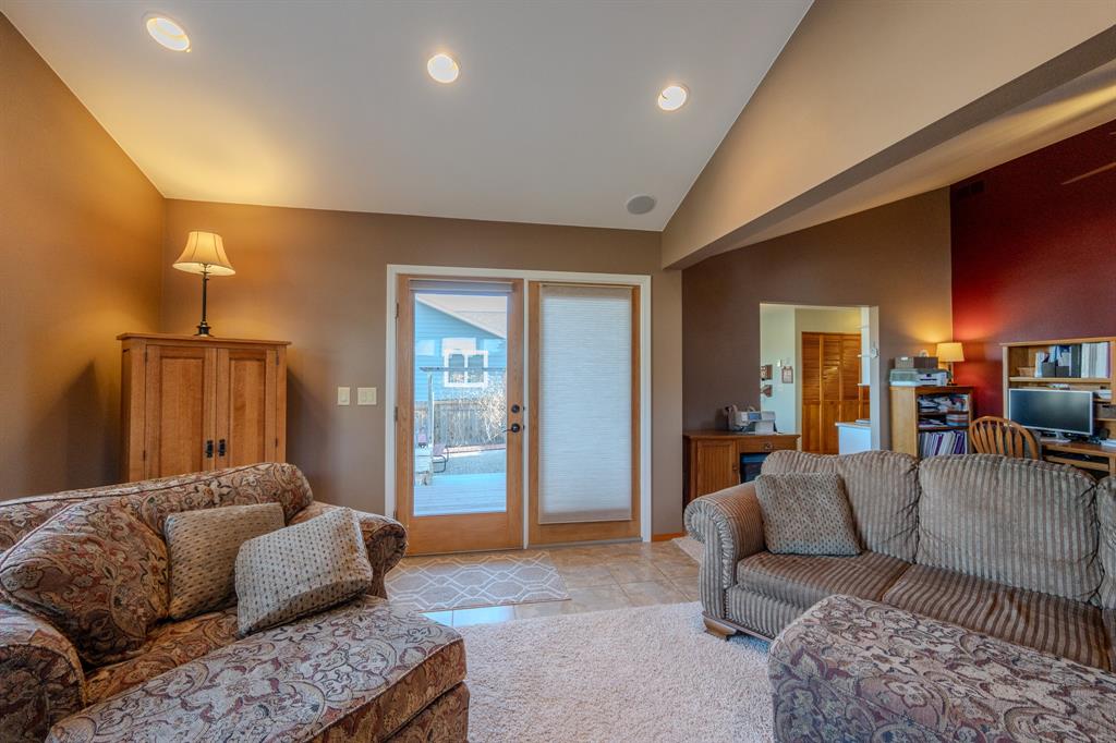 809 Tower Street Property Photo 21