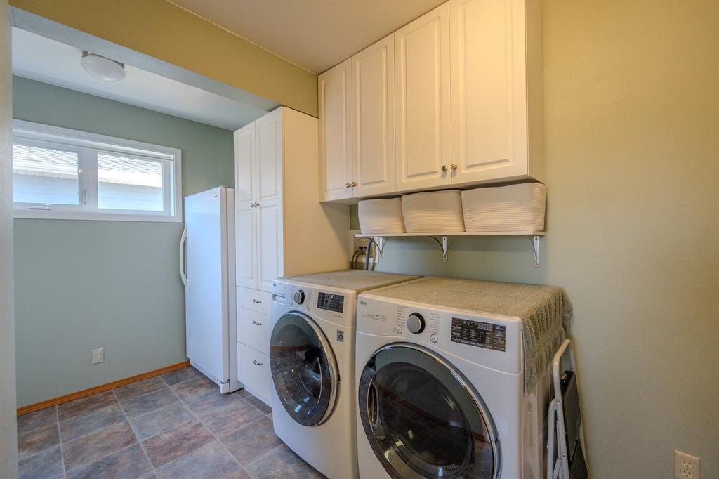 809 Tower Street Property Photo 24