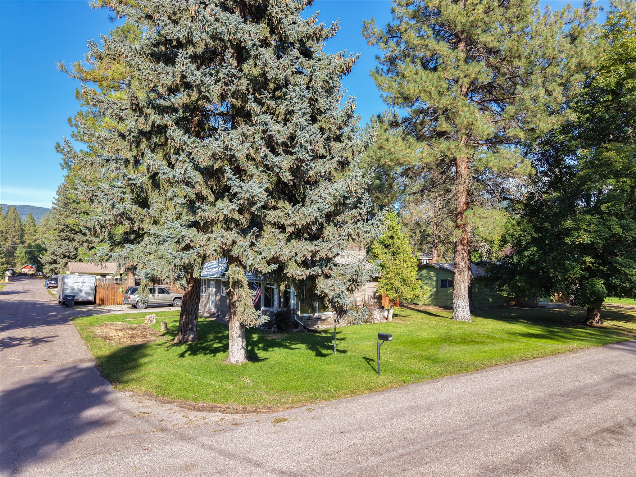 89 N Kearney Avenue Property Photo 45