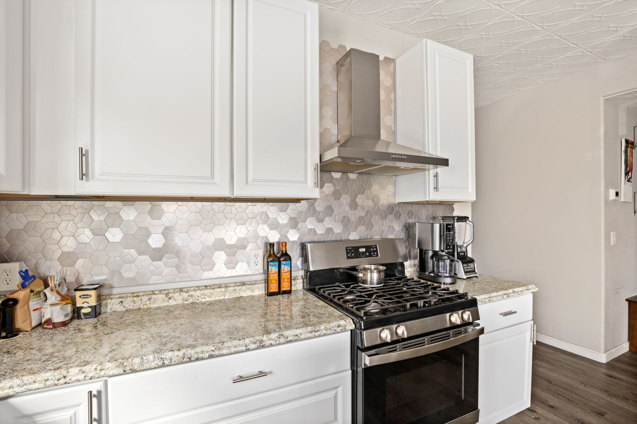 117 Front Street Property Photo 18