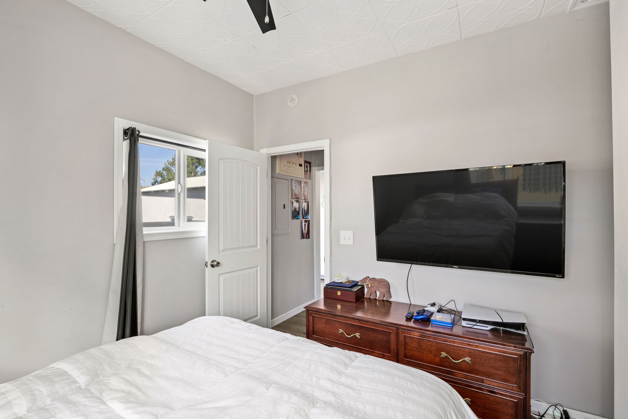 117 Front Street Property Photo 25