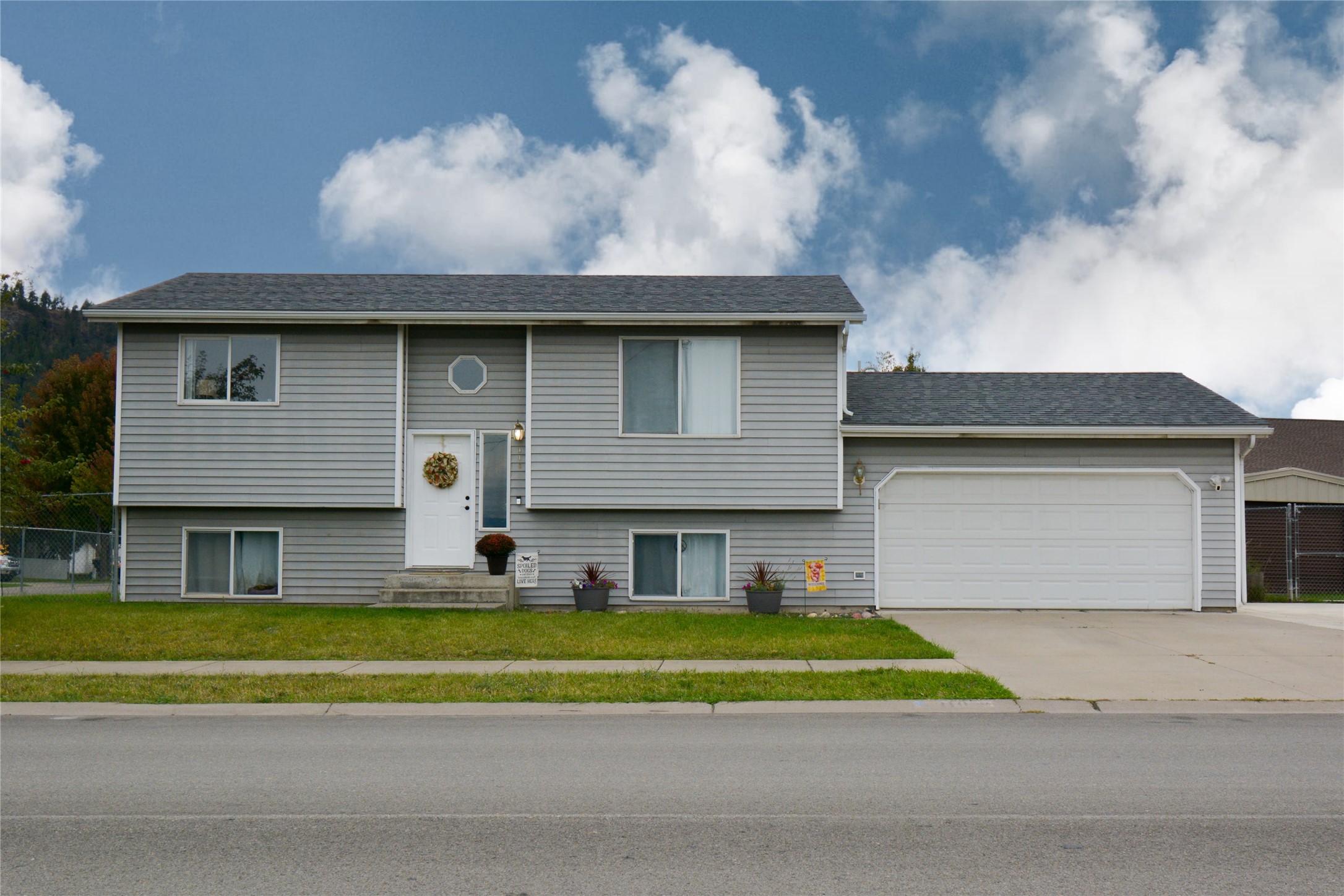 110 Denver Avenue Property Photo 1
