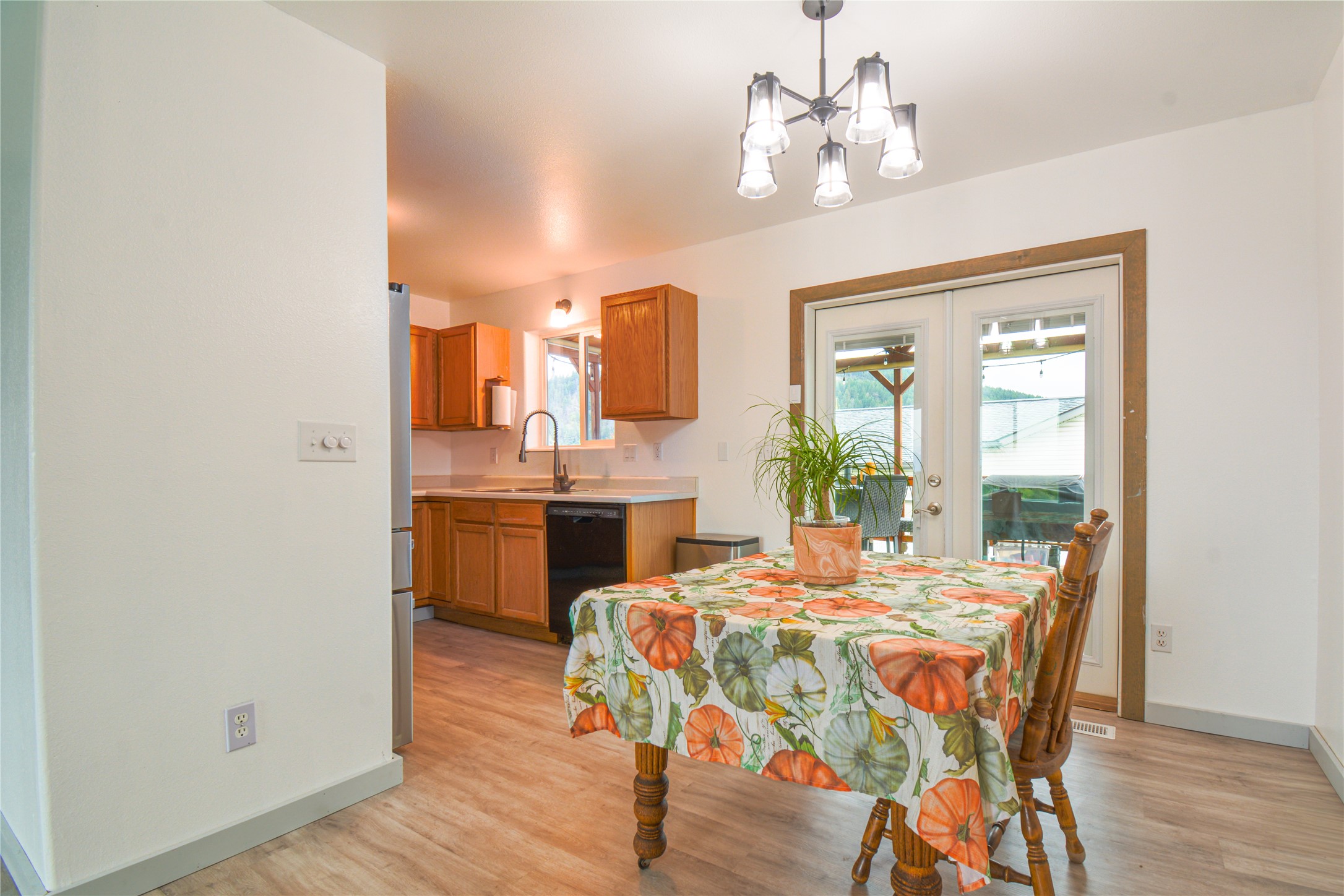 110 Denver Avenue Property Photo 16