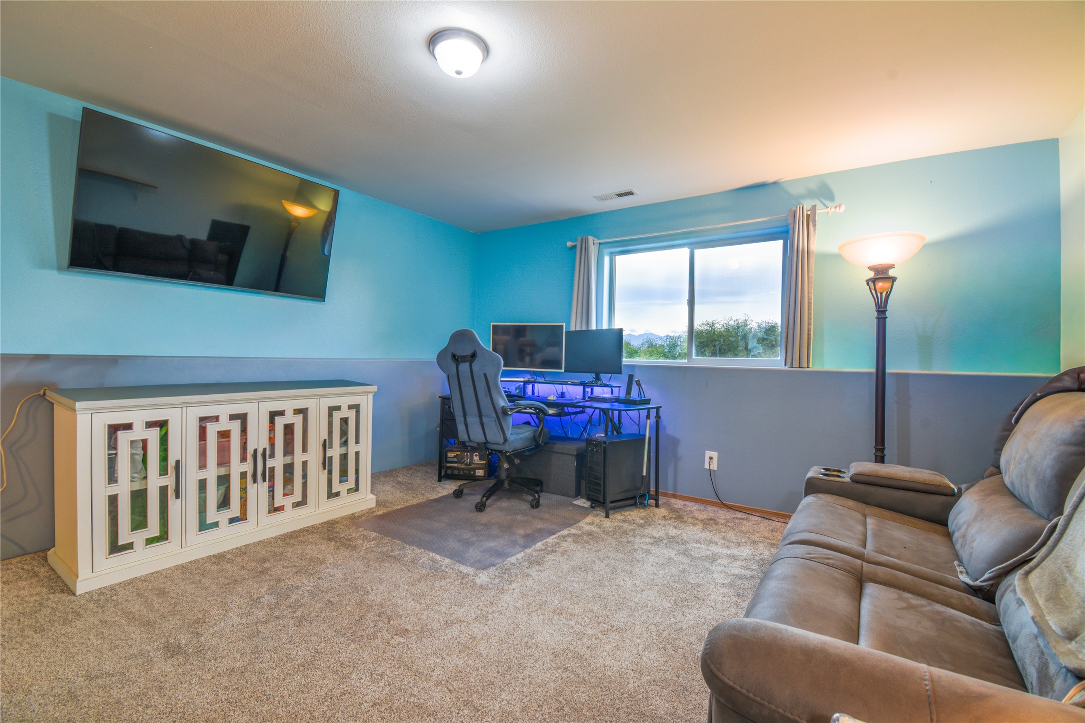 110 Denver Avenue Property Photo 26