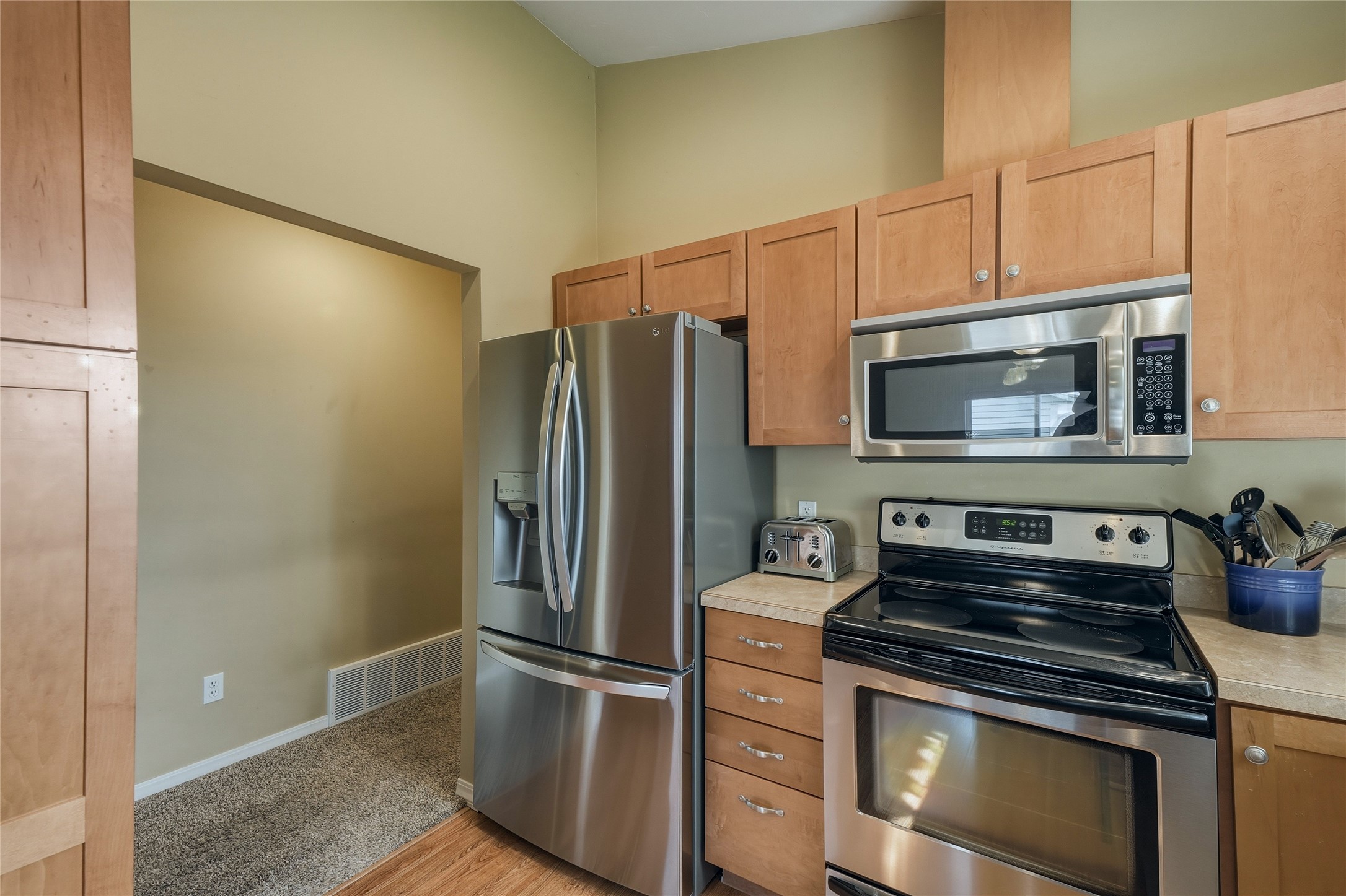 36 W Northview Loop Property Photo 12