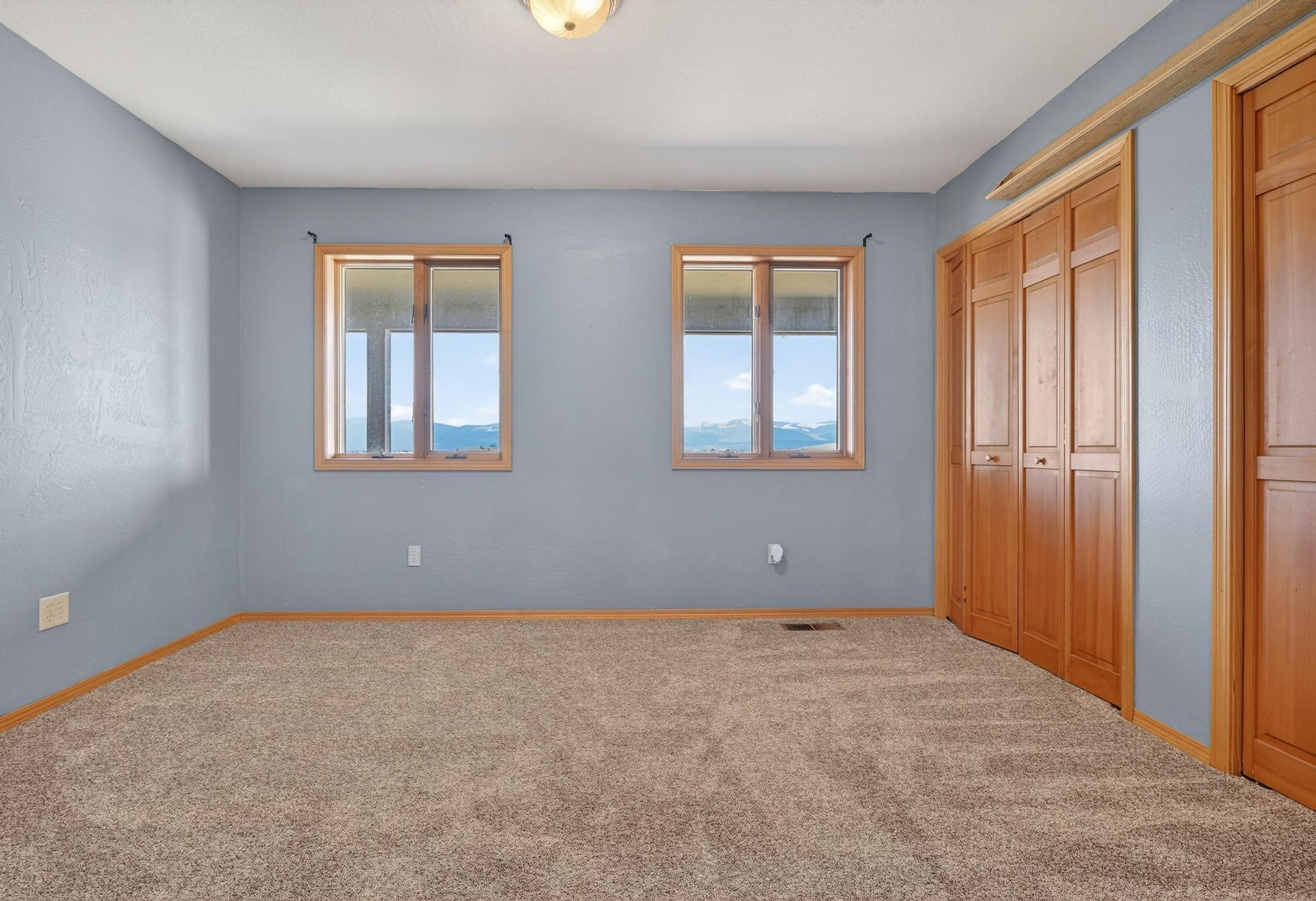 100 Mountain Circle Property Photo 20