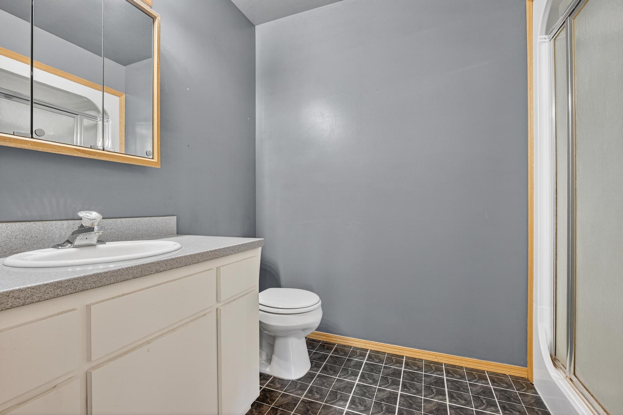 100 Mountain Circle Property Photo 22