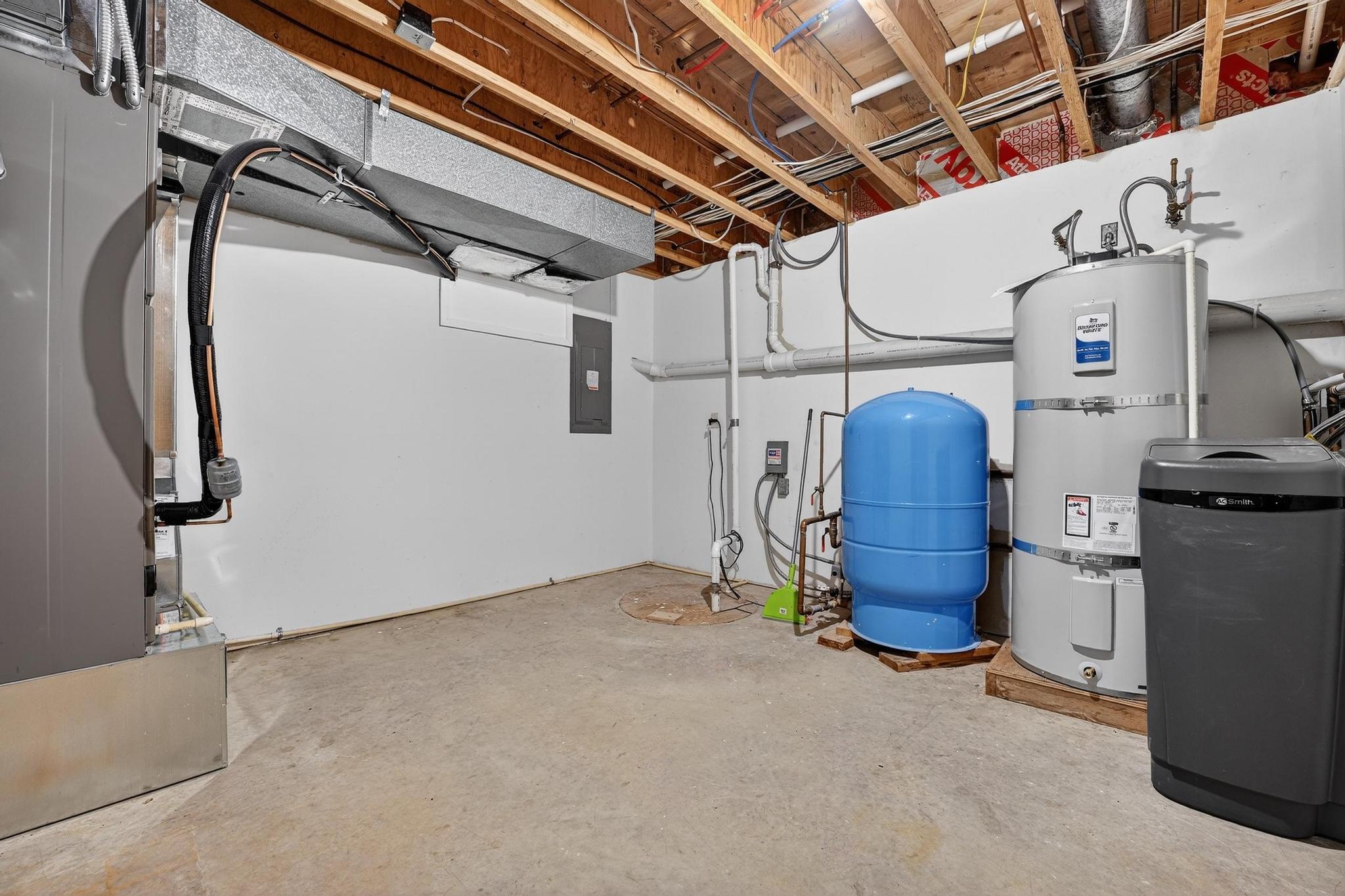 100 Mountain Circle Property Photo 31