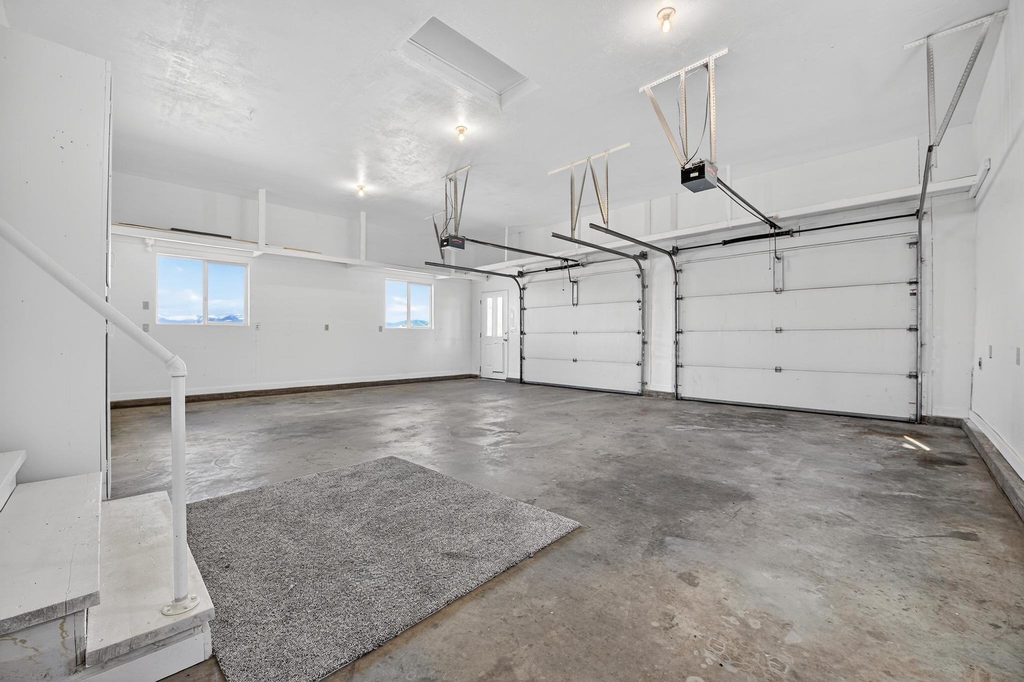 100 Mountain Circle Property Photo 32