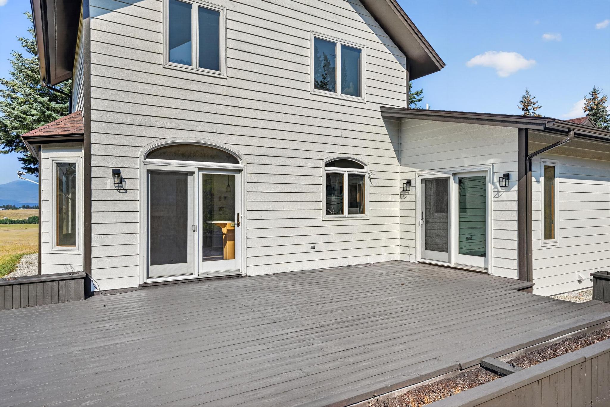 100 Mountain Circle Property Photo 44