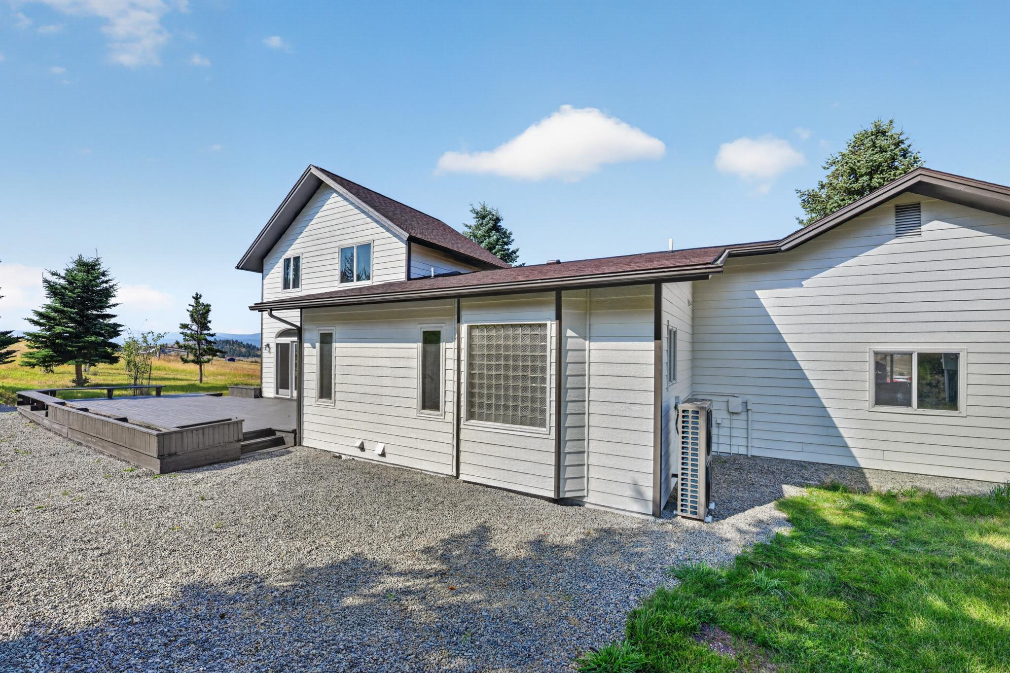 100 Mountain Circle Property Photo 53