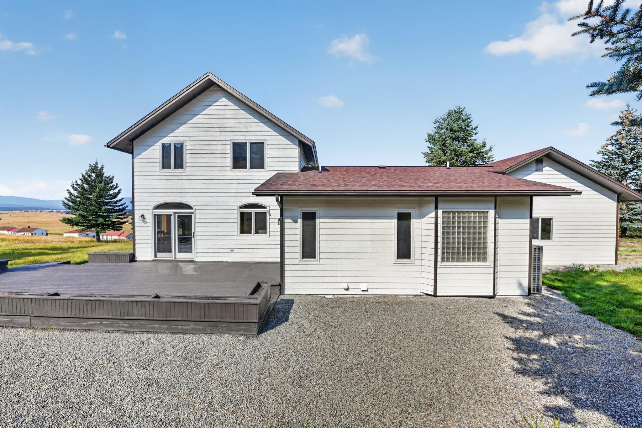 100 Mountain Circle Property Photo 55