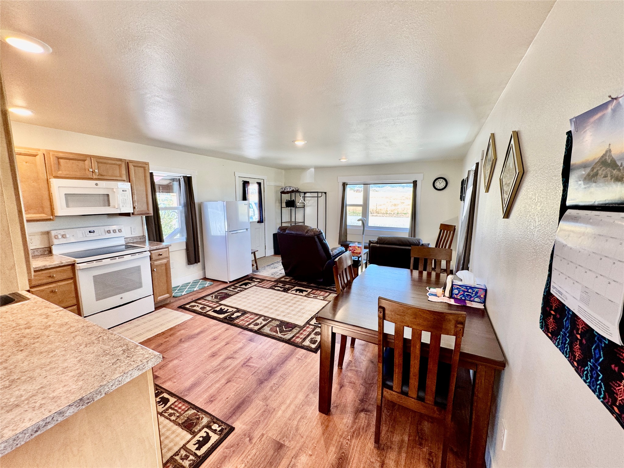 518 E Larime Street Property Photo 19