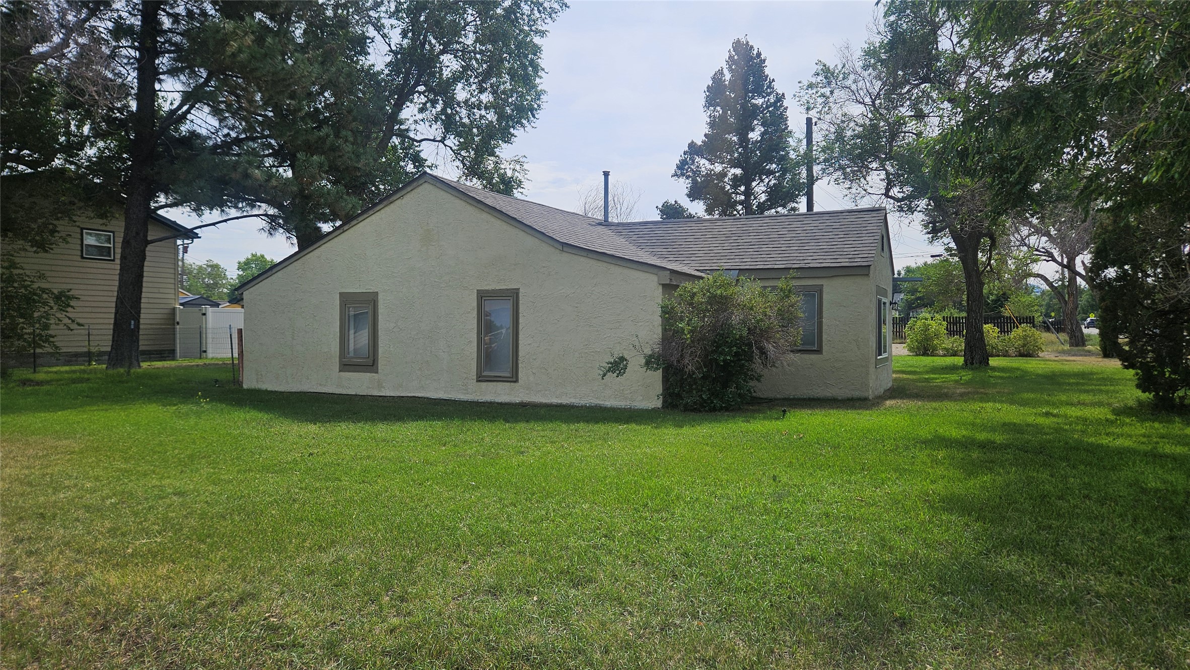 503 N Montana Avenue Property Photo 7