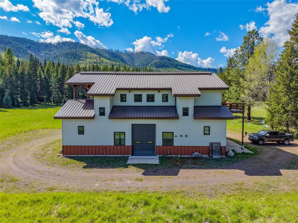 260 Bobtail Meadow Road Property Photo 1