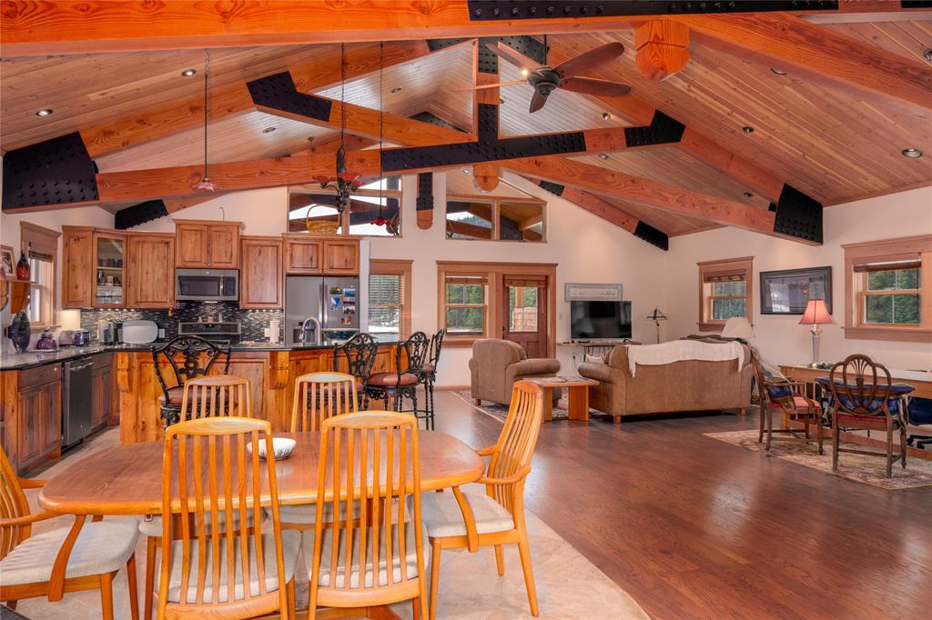 260 Bobtail Meadow Road Property Photo 8