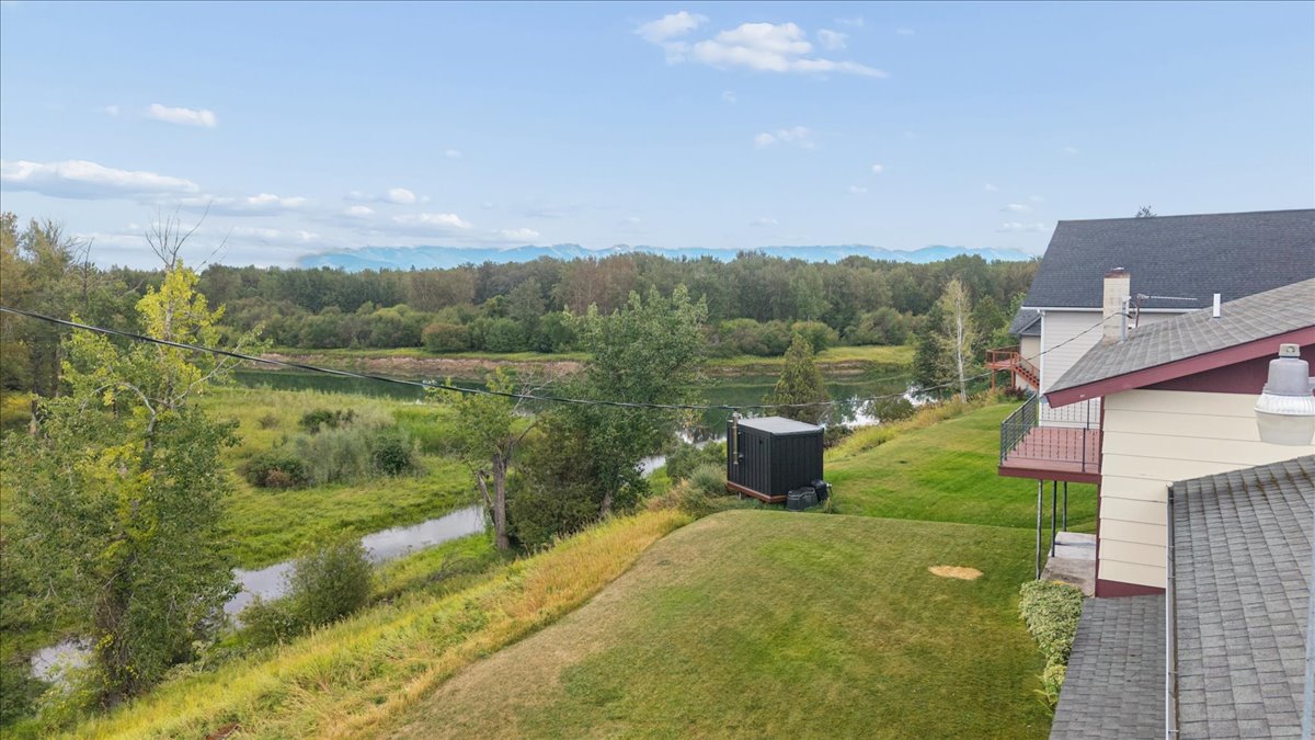 415 Leisure Drive Property Photo 4