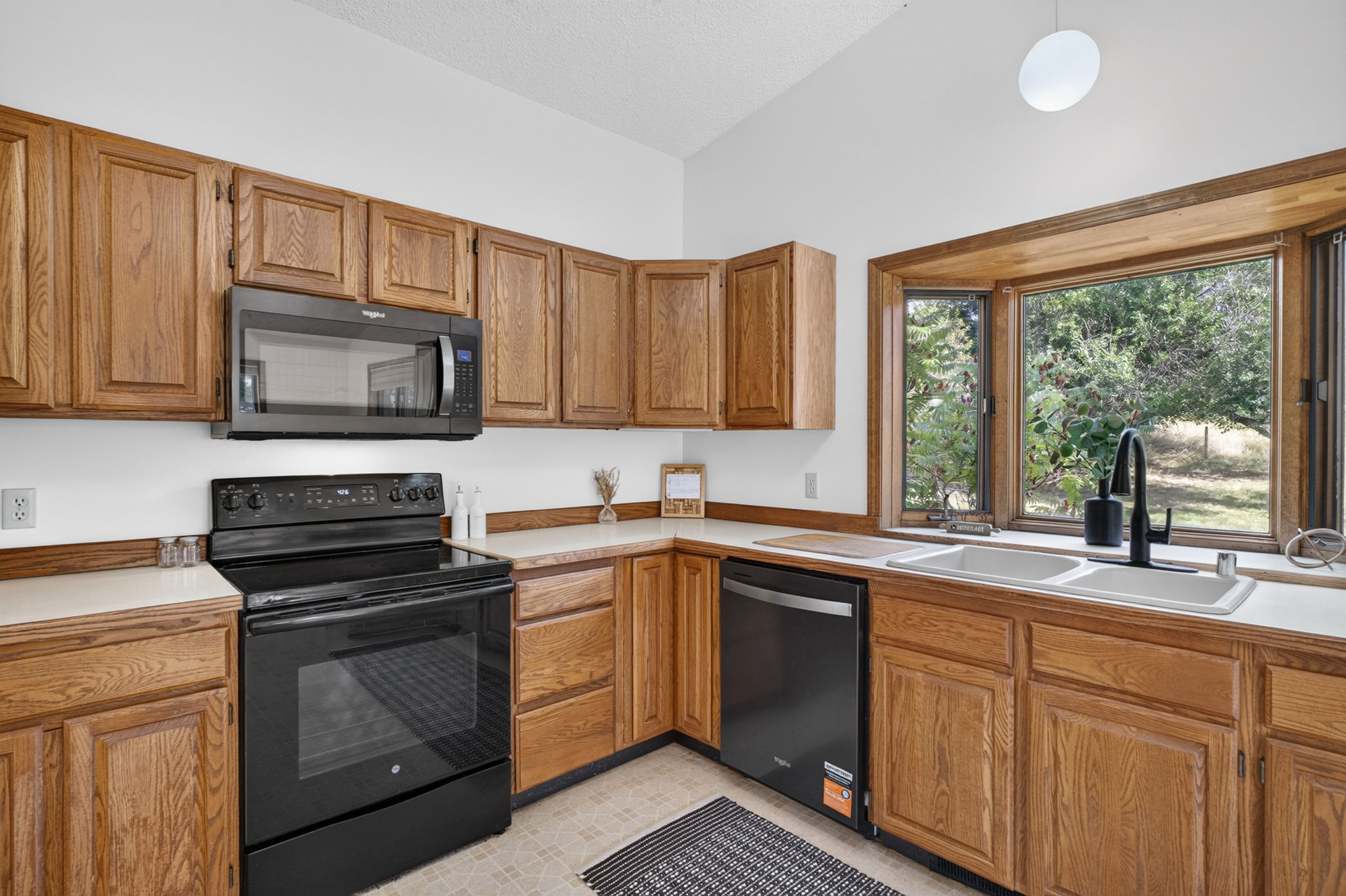 24 Crazy Mountain Road Property Photo 10