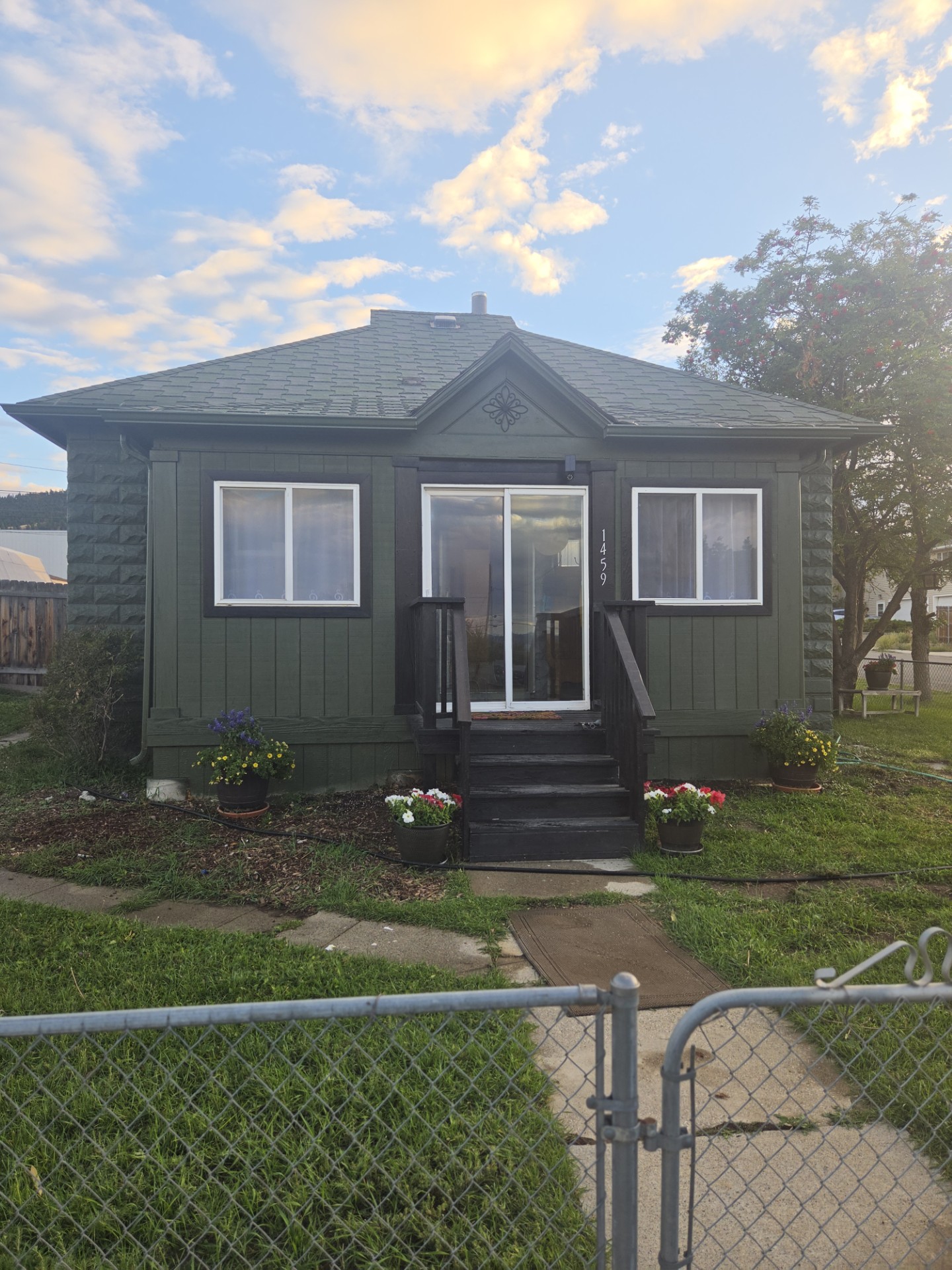 1459 Wilder Avenue Property Photo 1