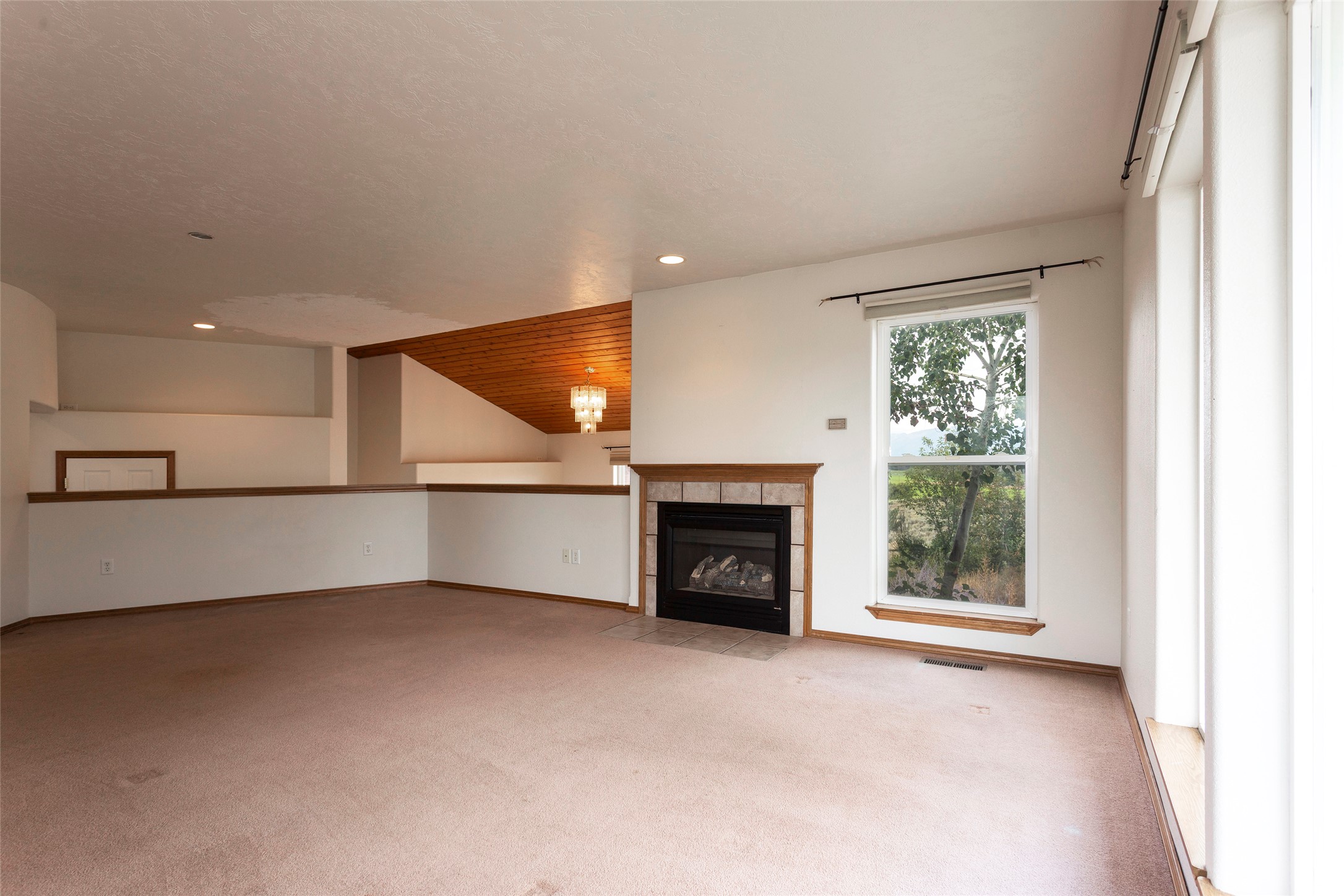 669 Groff Lane Property Photo 32