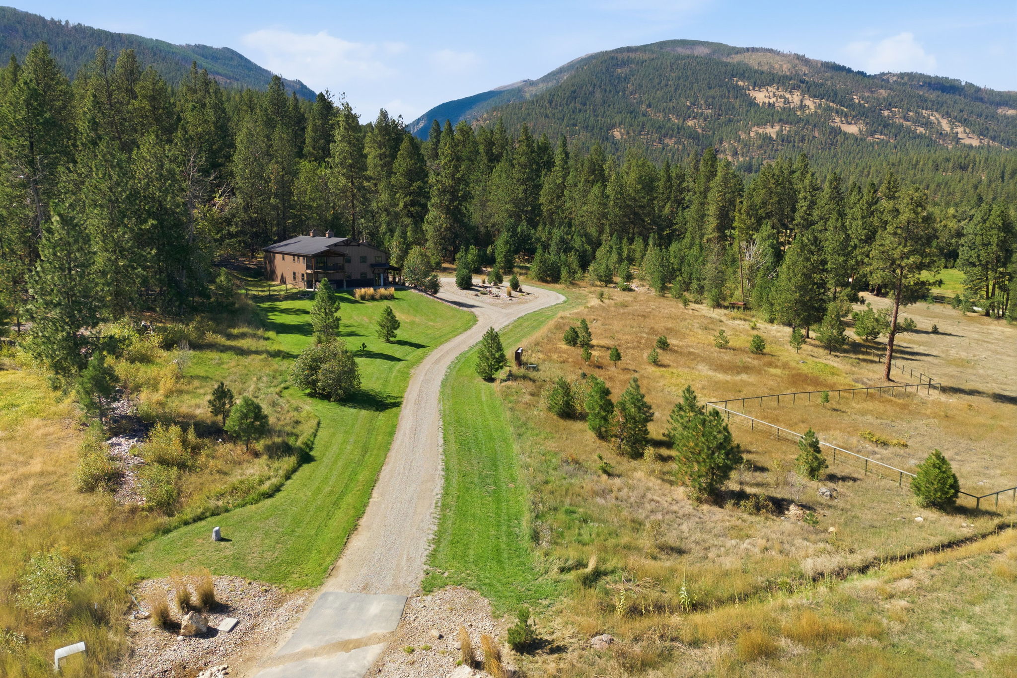 702 Ranch Ridge Lane Property Photo 4