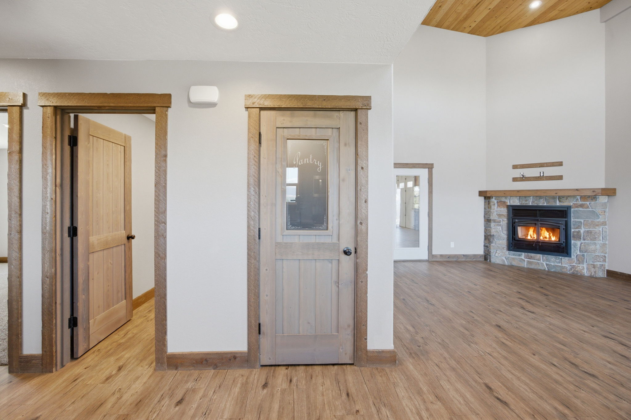 702 Ranch Ridge Lane Property Photo 17