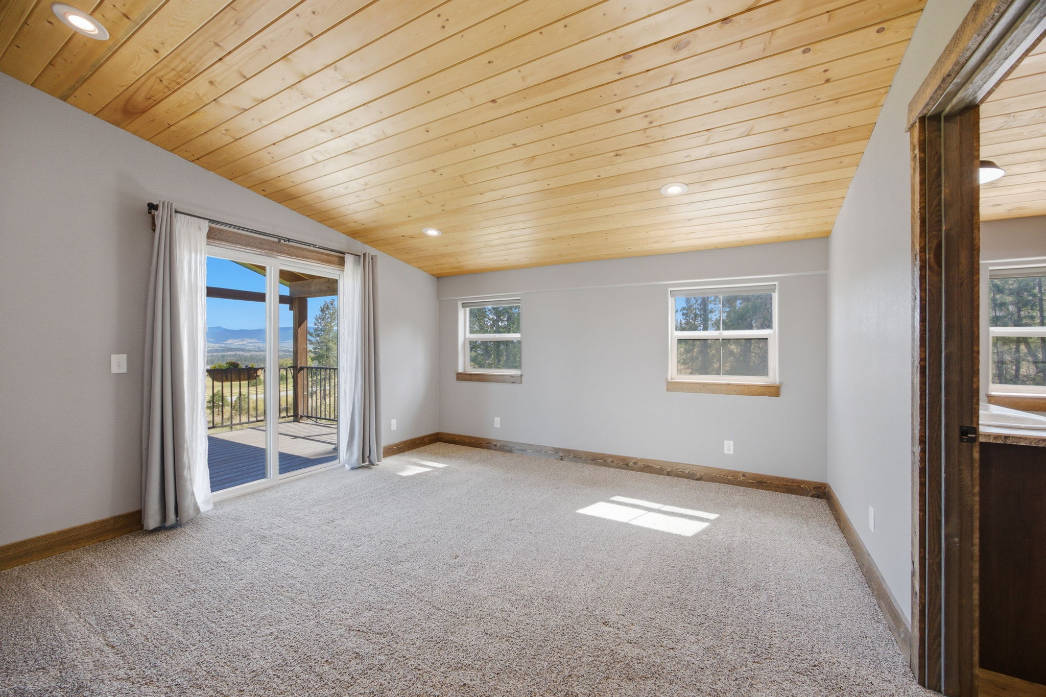 702 Ranch Ridge Lane Property Photo 19