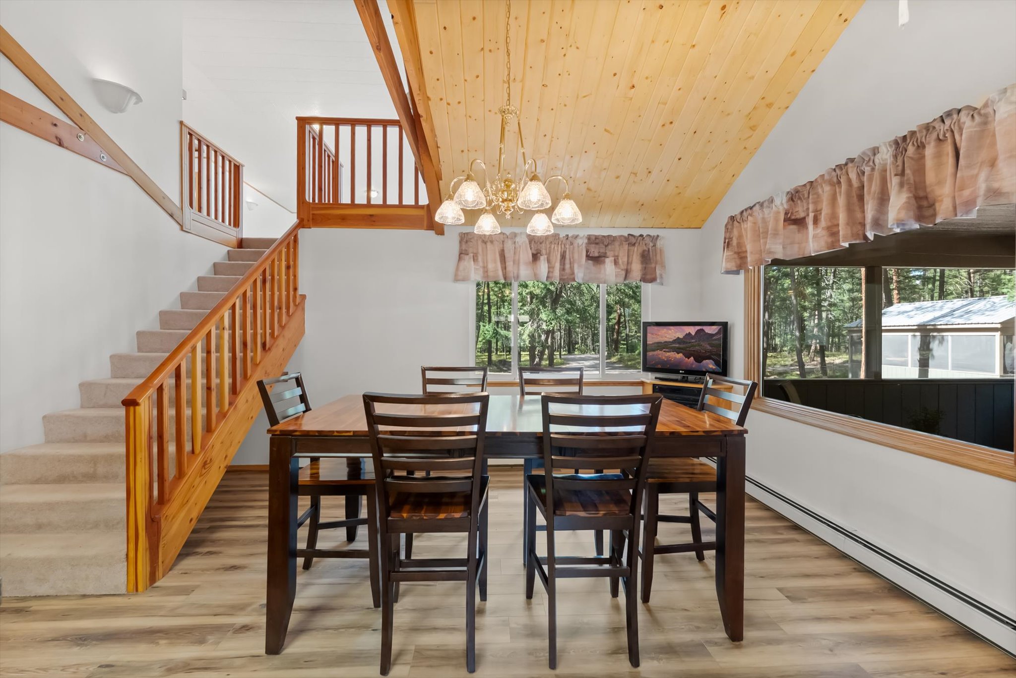 23675 Mt Highway 200 E Property Photo 6