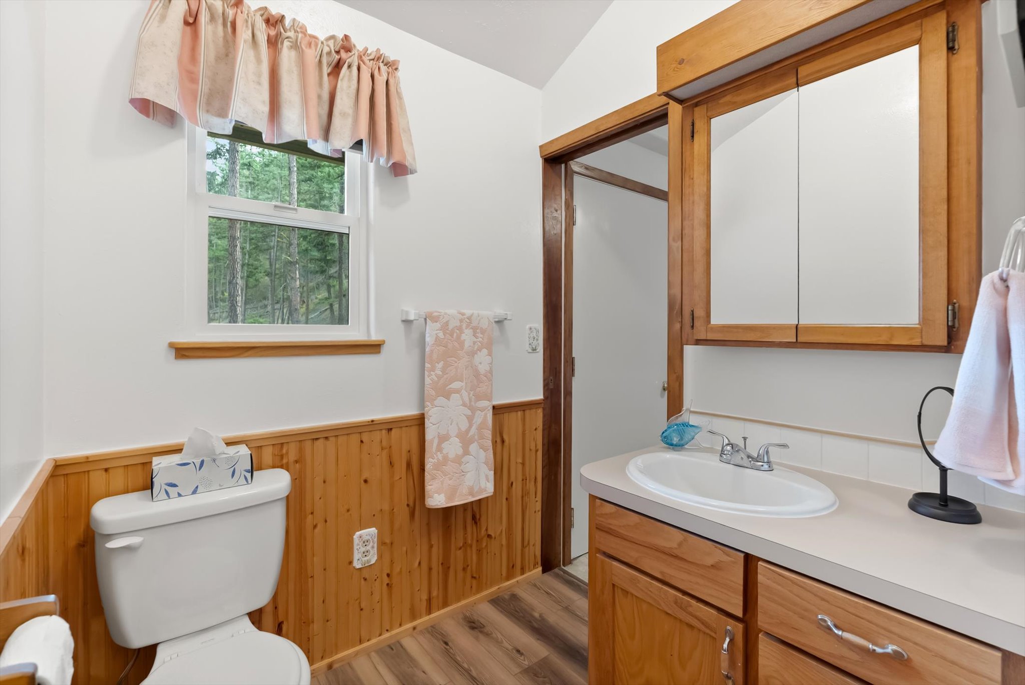 23675 Mt Highway 200 E Property Photo 12