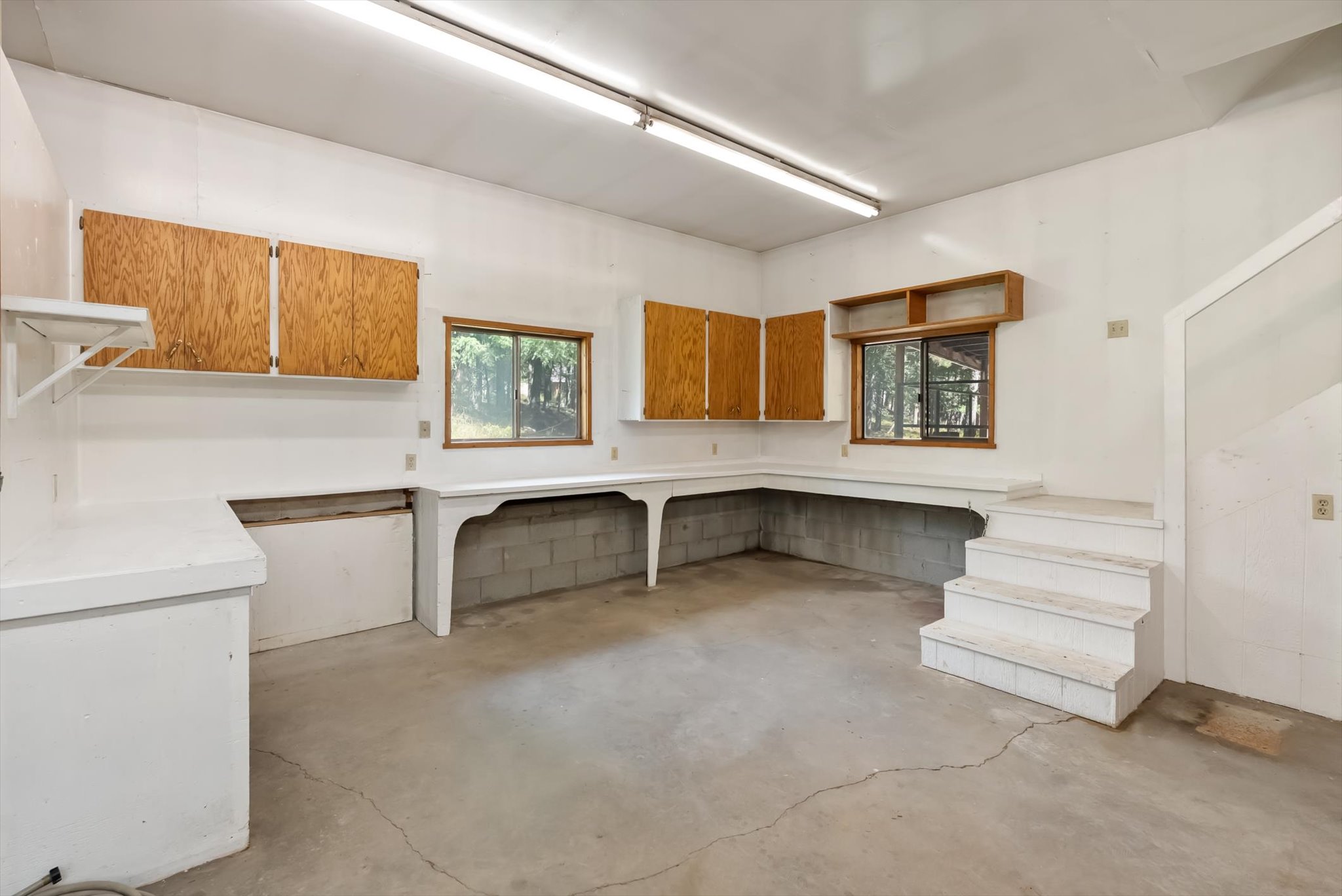 23675 Mt Highway 200 E Property Photo 29