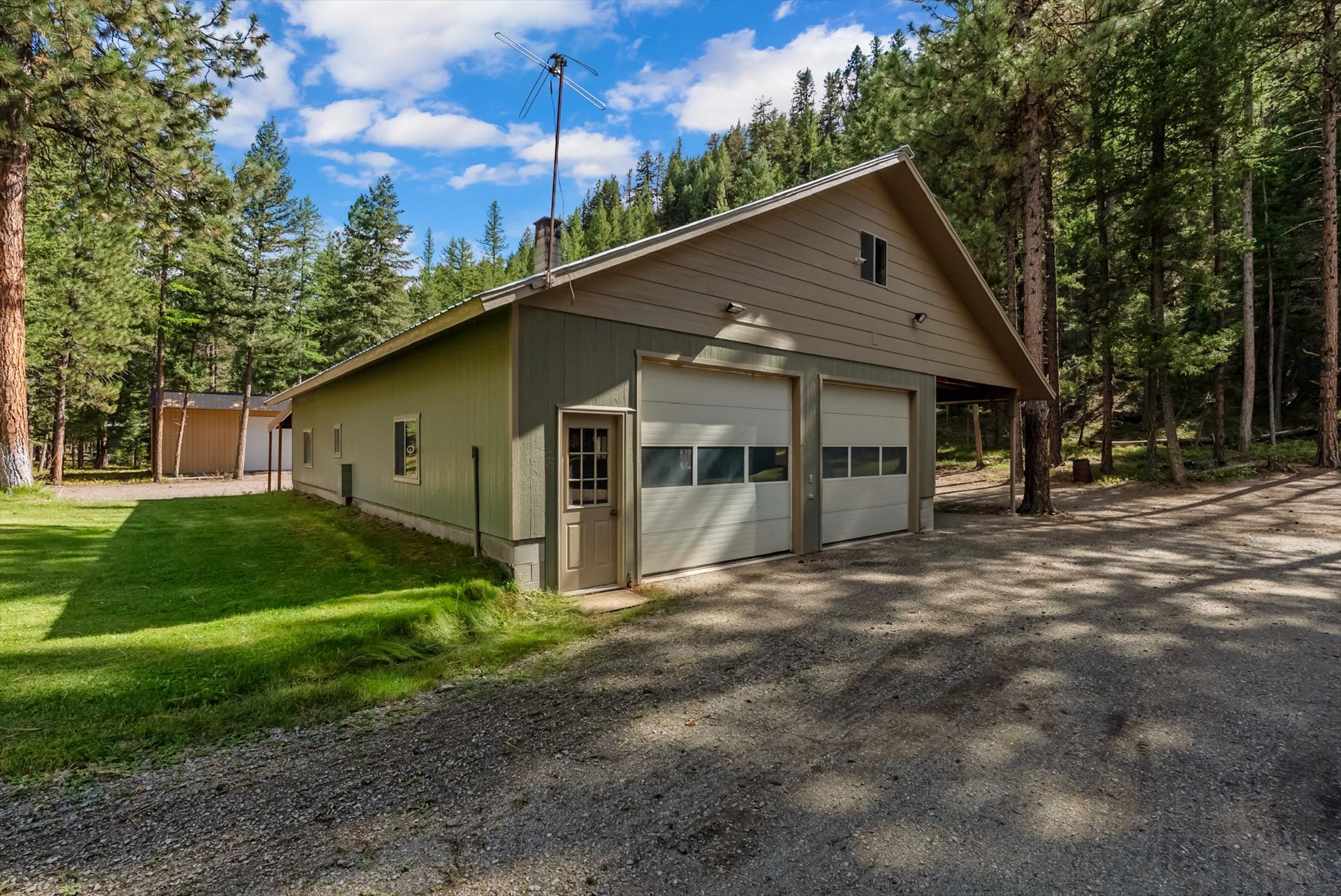 23675 Mt Highway 200 E Property Photo 33
