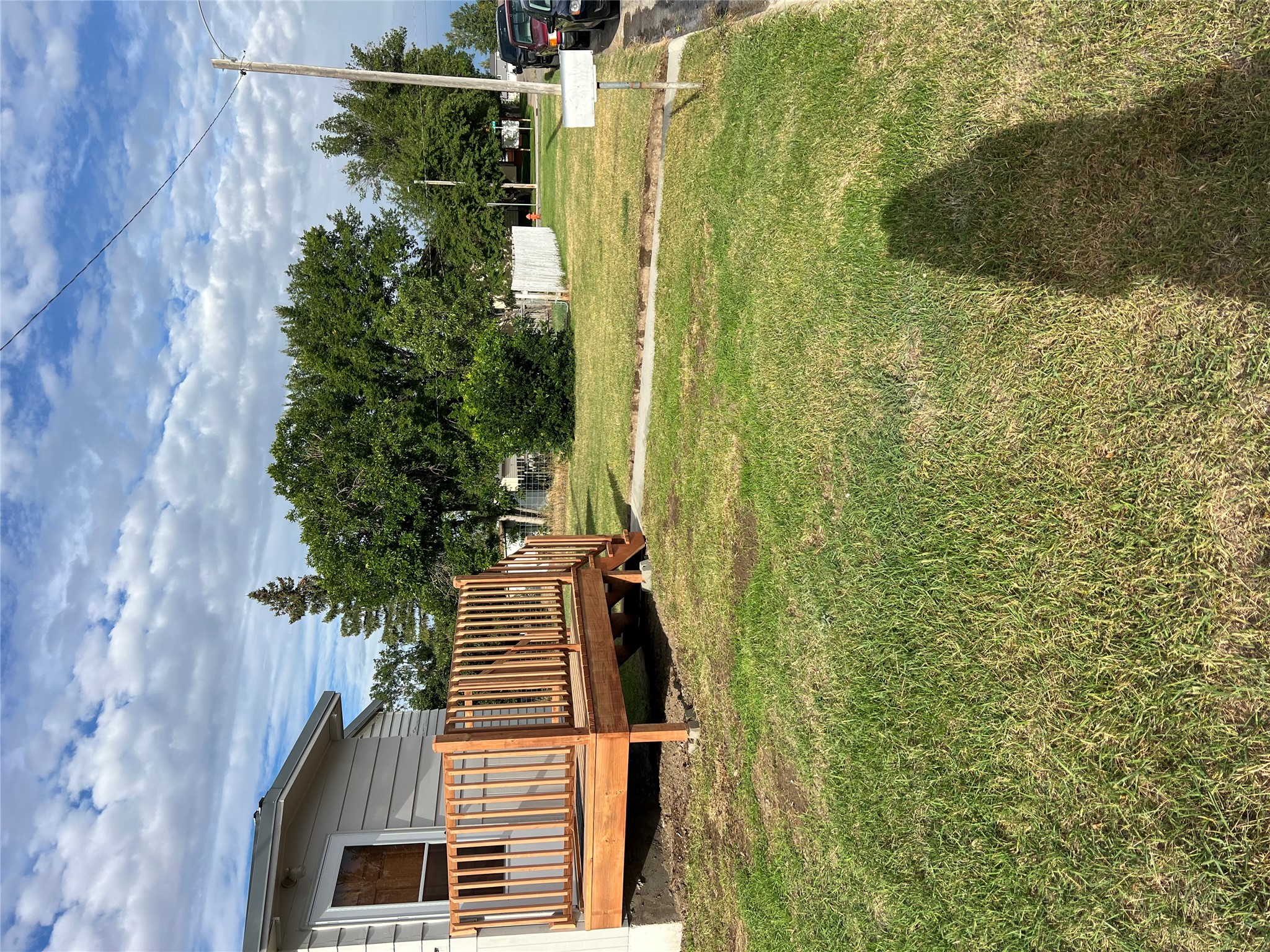 16 2nd Avenue Nw Property Photo 3