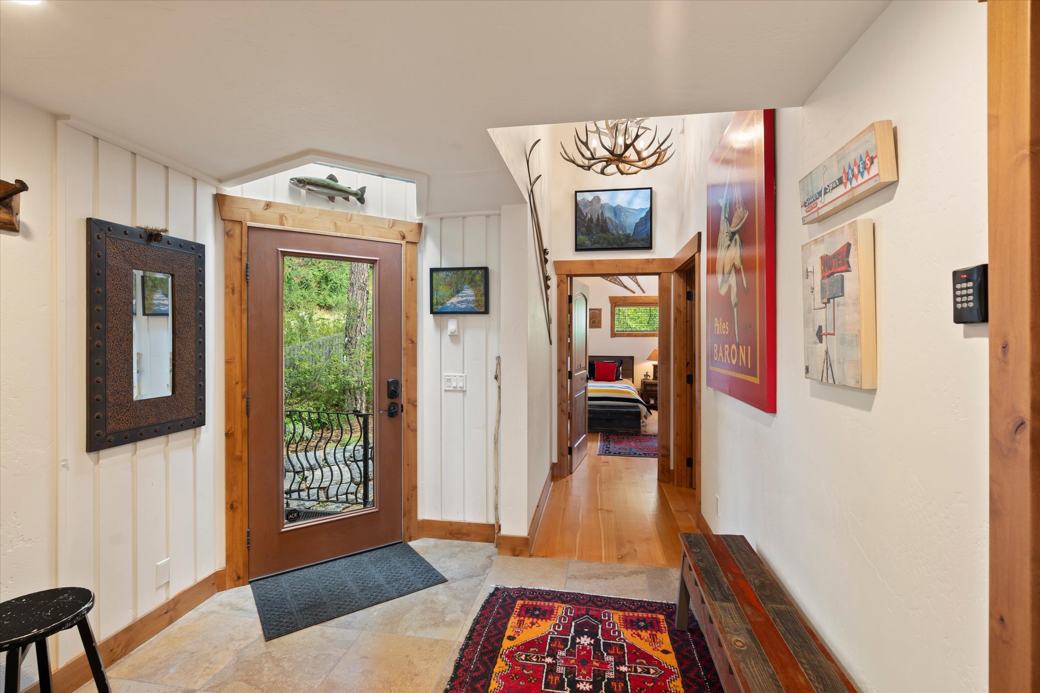 575 B Electric Avenue Property Photo 7