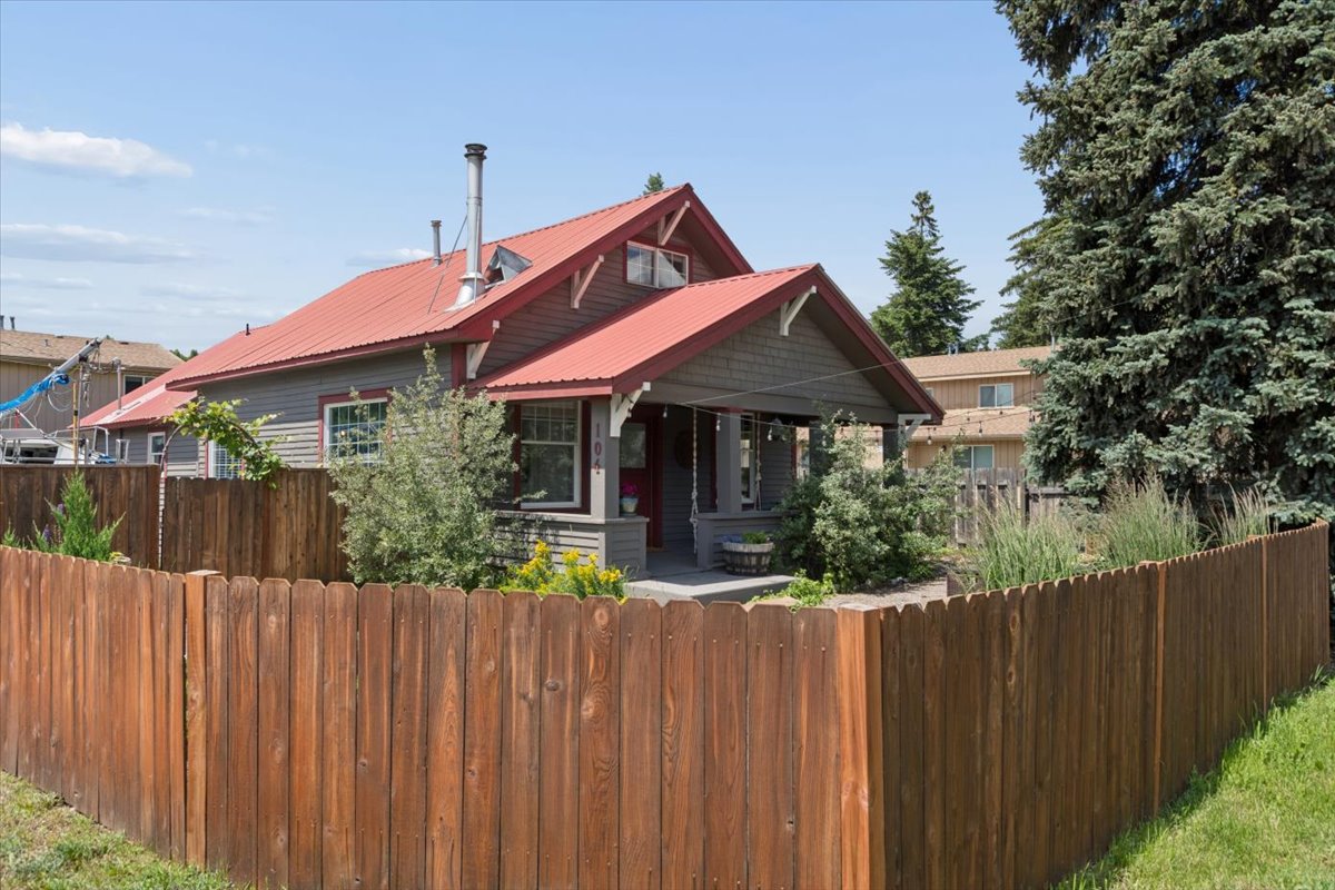 104 Wisconsin Avenue Property Photo 10