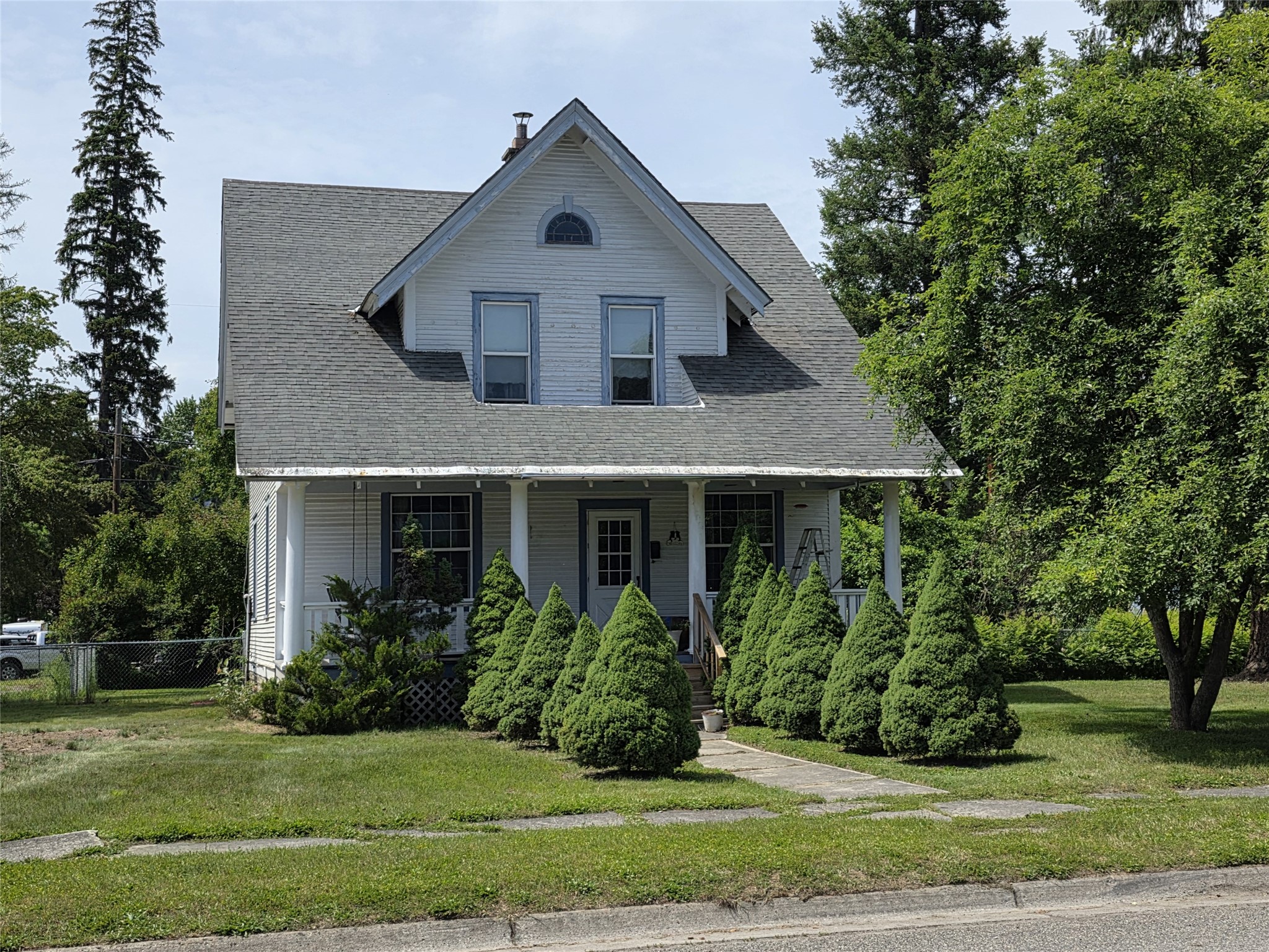 418 Idaho Avenue Property Photo 2