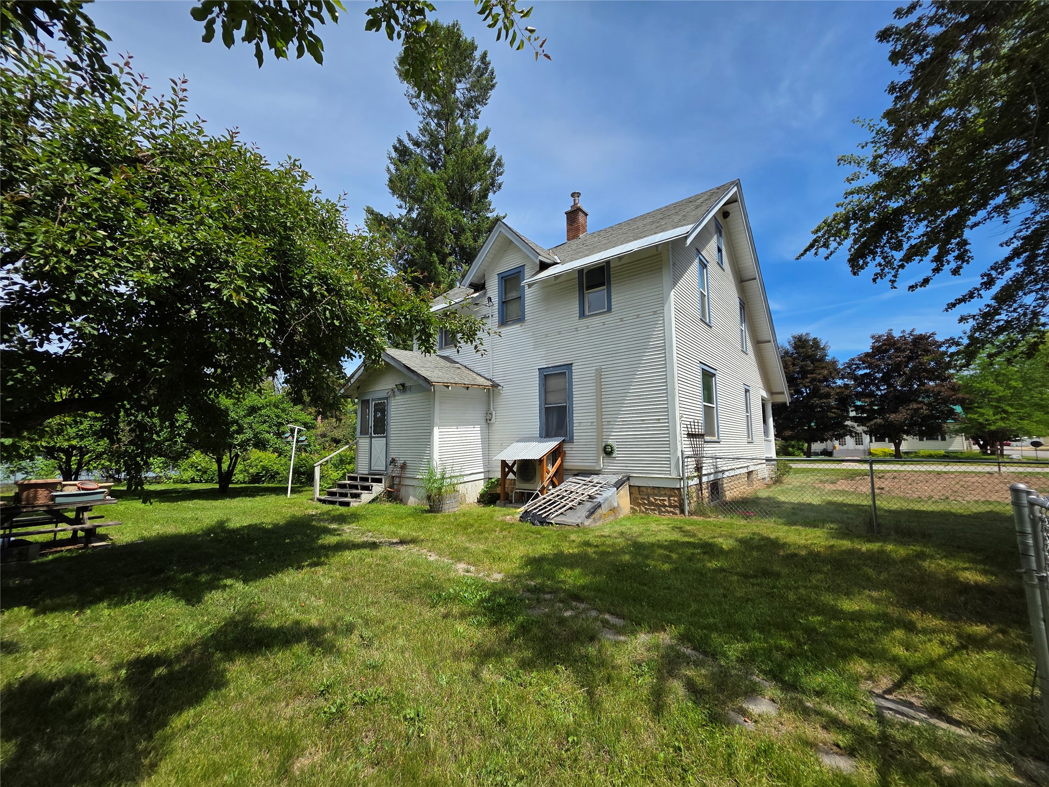 418 Idaho Avenue Property Photo 43
