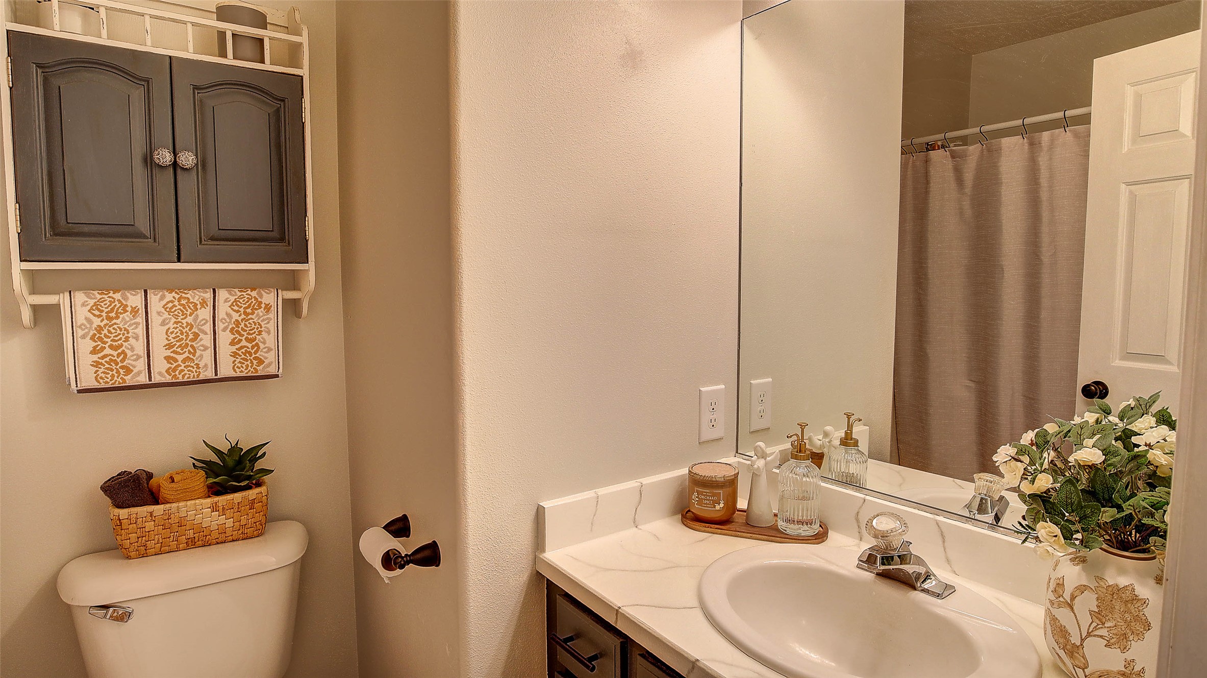 305 Valley View Street Property Photo 17