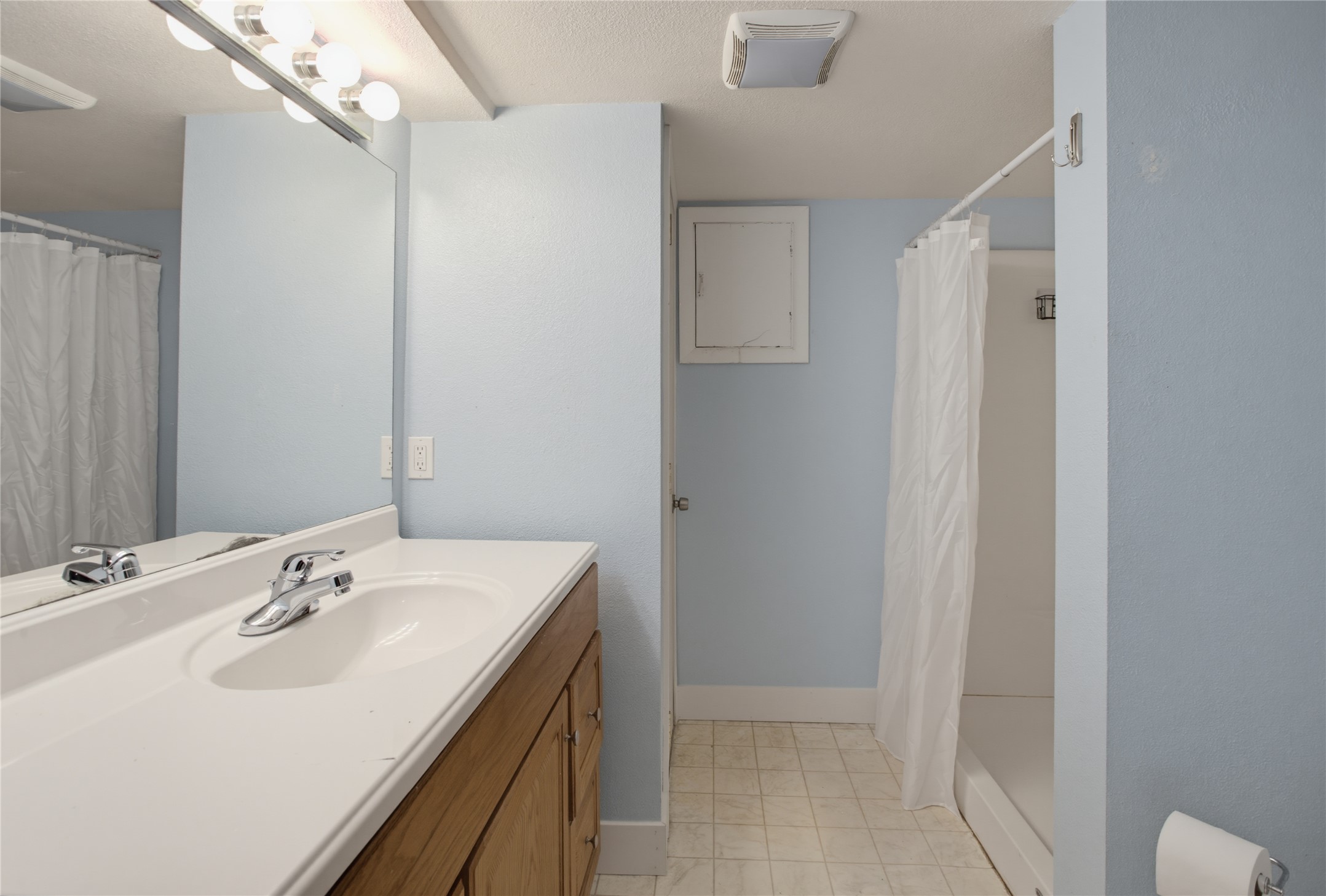 2655 St Ann Street Property Photo 24