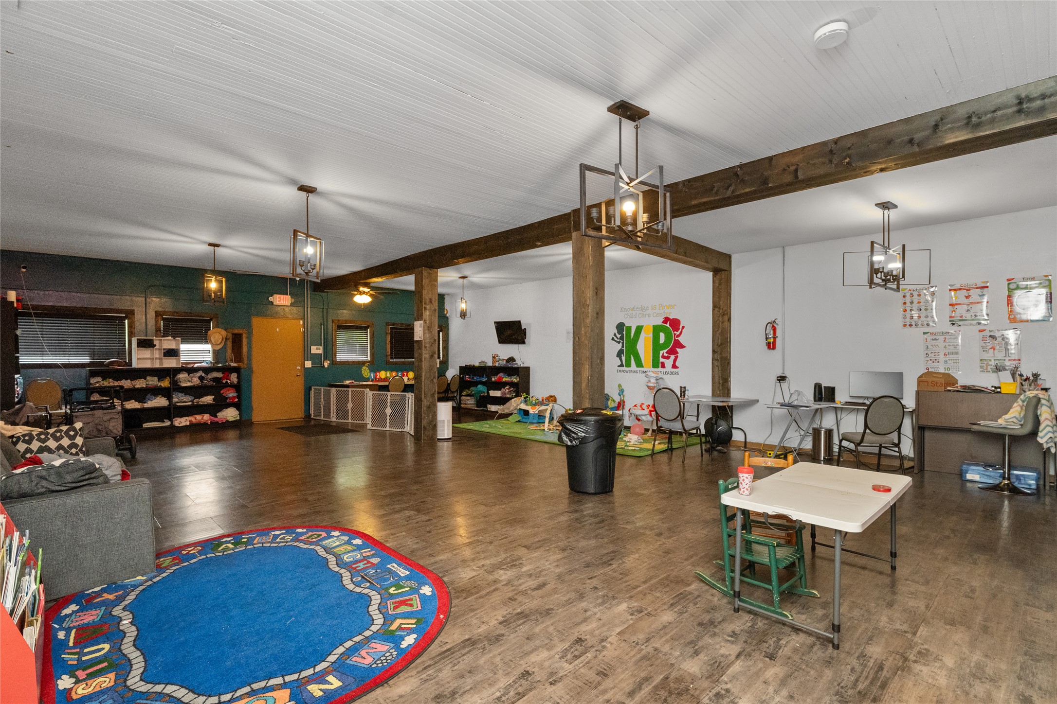 718 13th Street N Property Photo 5