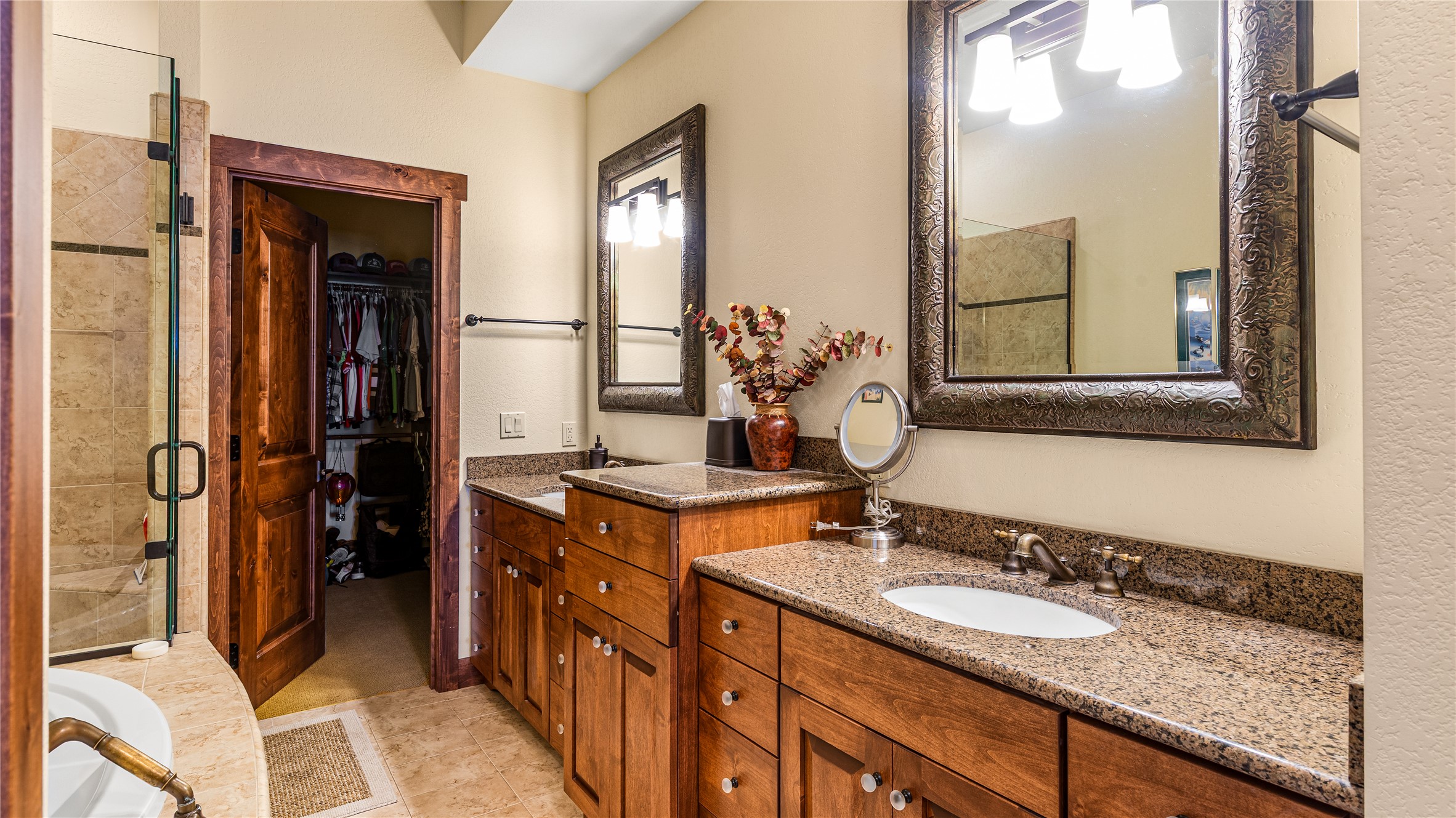 602 6th Street W 304 Property Photo 18