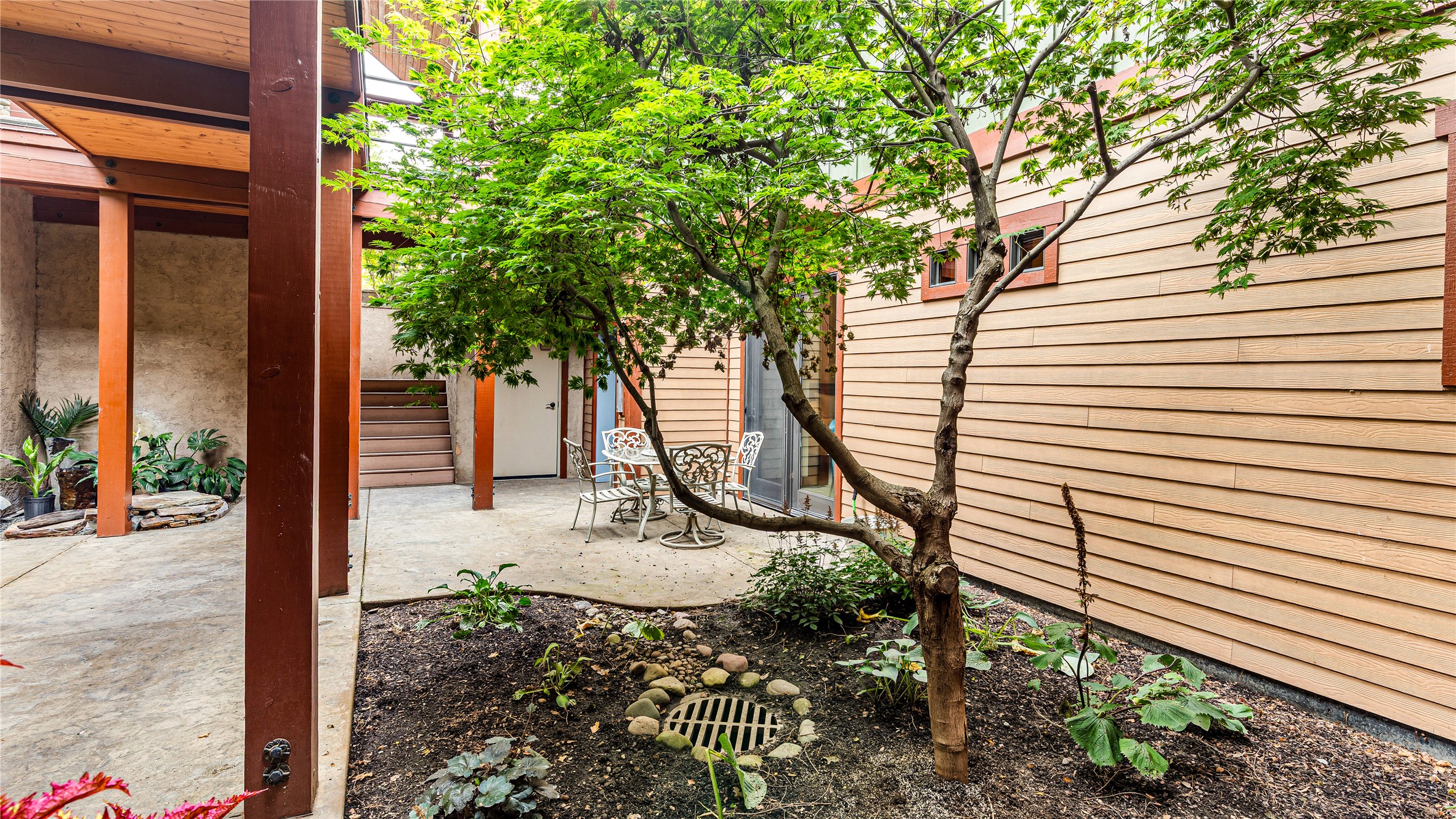 602 6th Street W 304 Property Photo 40