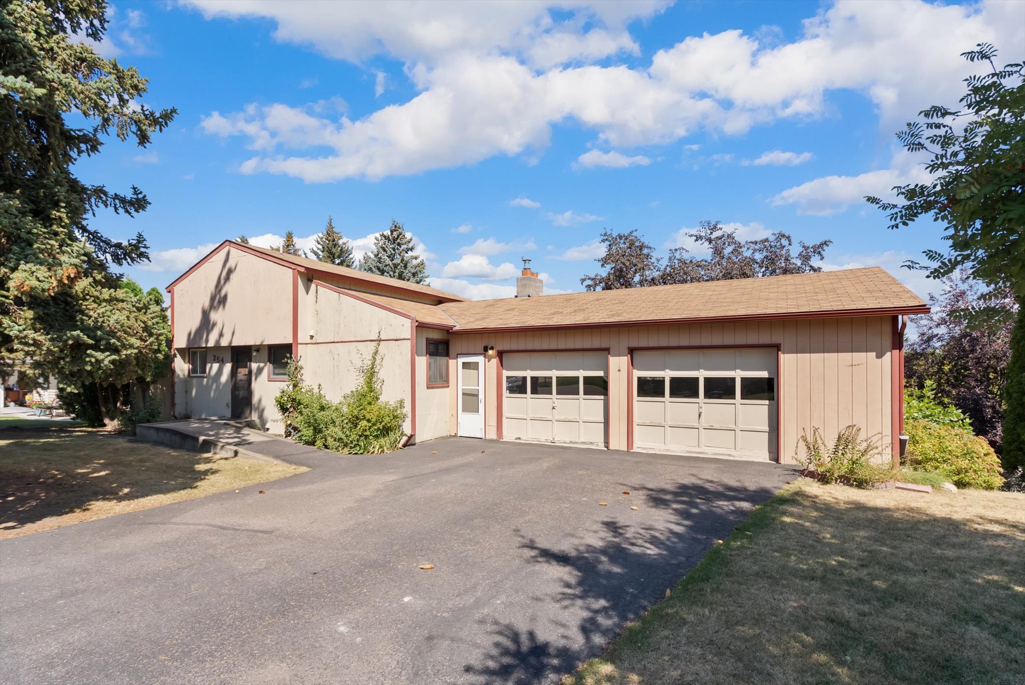 254 Farview Drive Property Photo 1