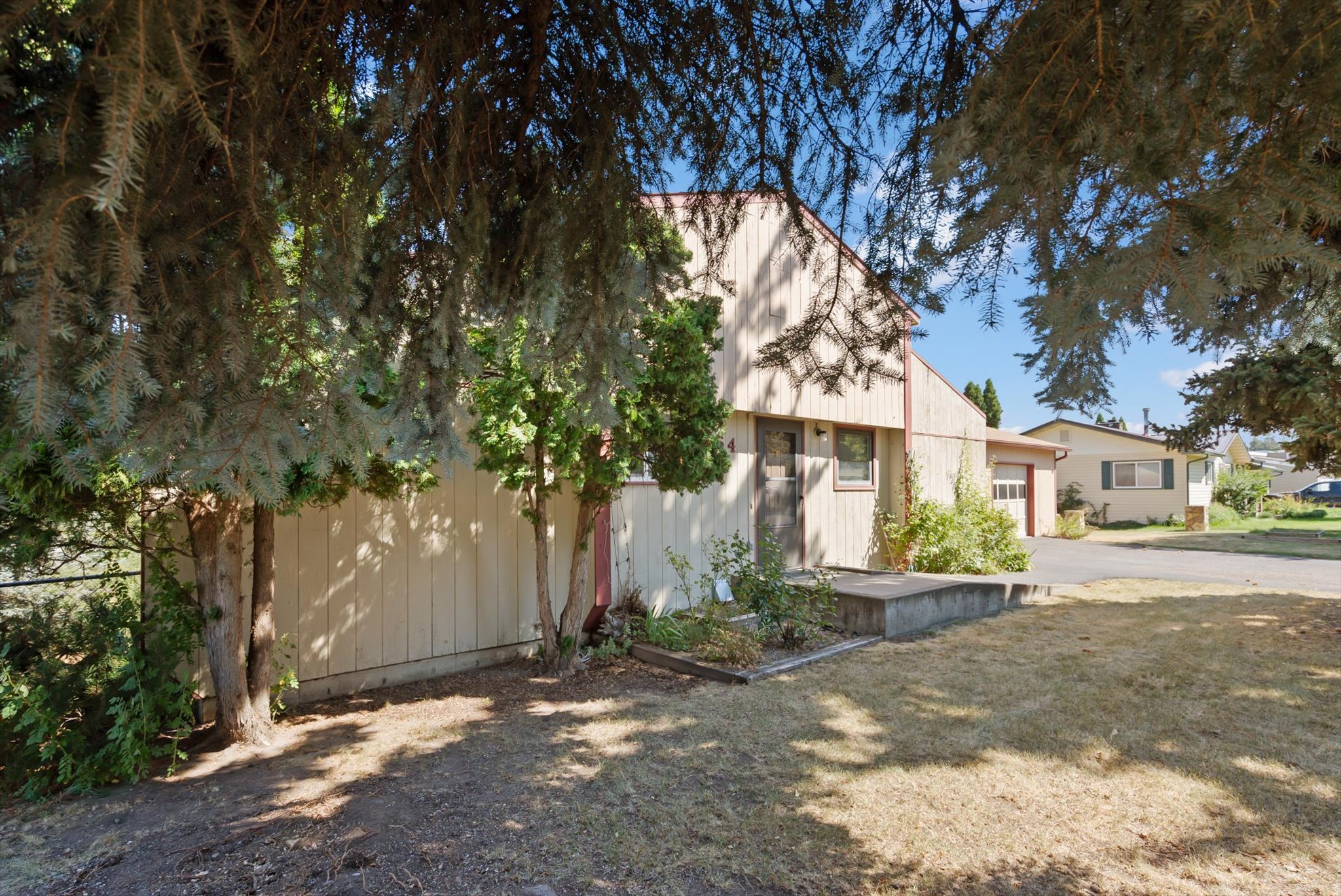 254 Farview Drive Property Photo 2