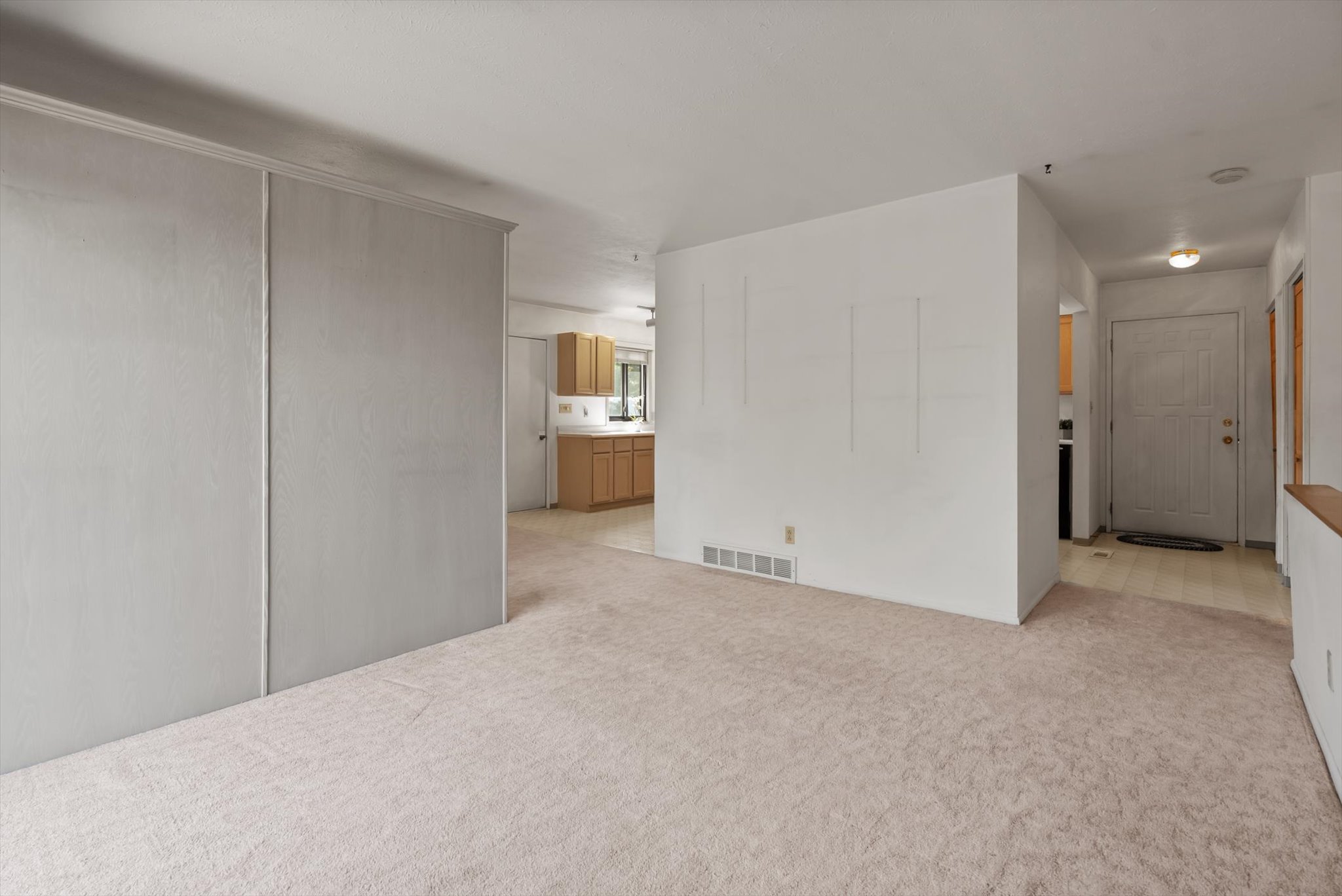 254 Farview Drive Property Photo 8
