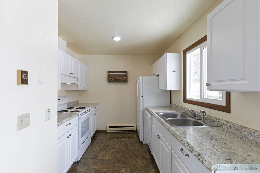 120 Parker Court Property Photo 8